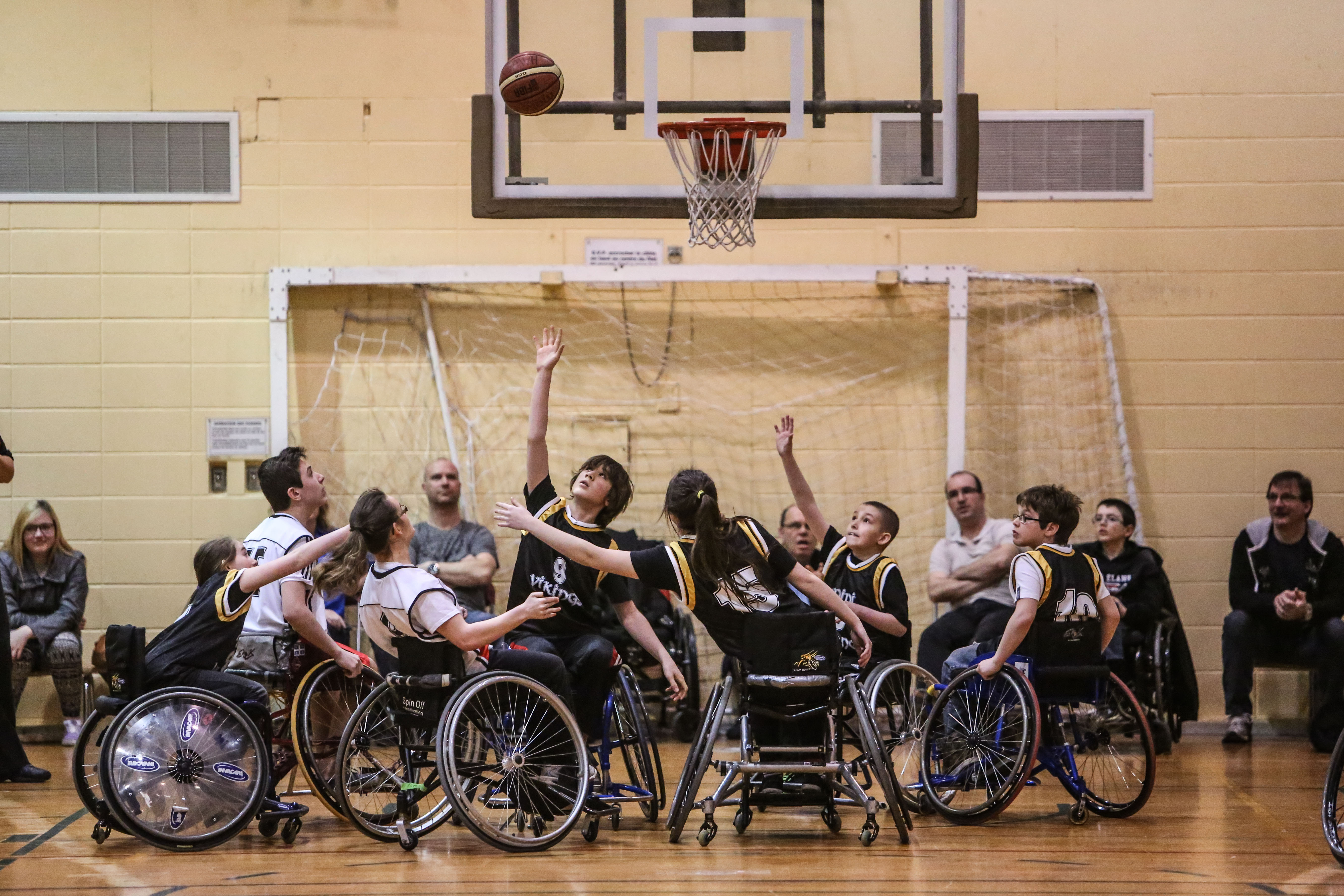 Défi sportif Altergo:Basketball en fauteuil roulant et sensibilisation