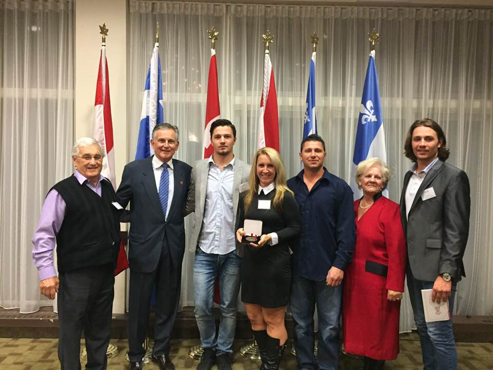 Une bénévole de Saint-Hubert honorée par le Sénat