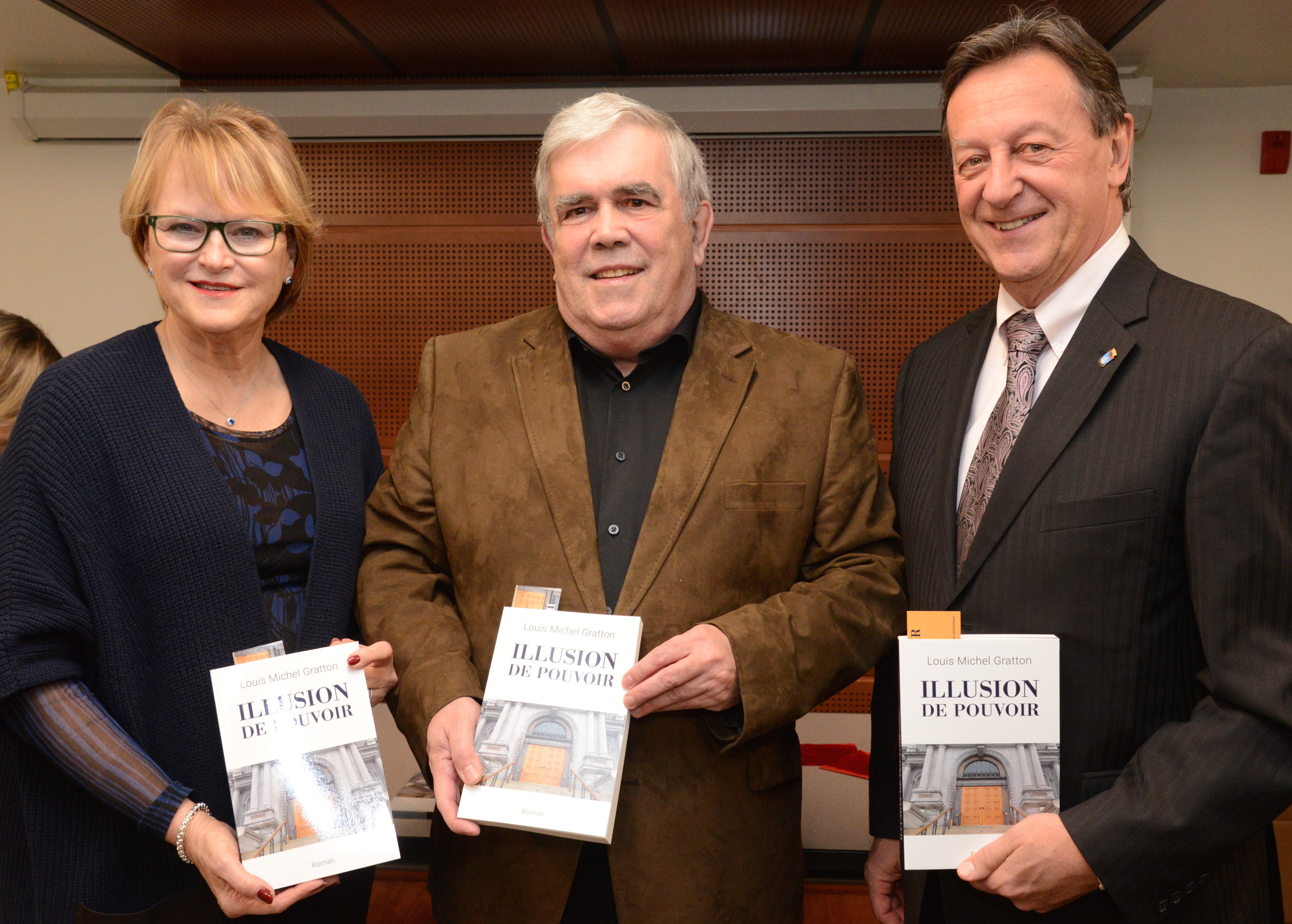L&rsquo;ex-maire de Saint-Lambert Louis Michel Gratton présente un nouveau roman