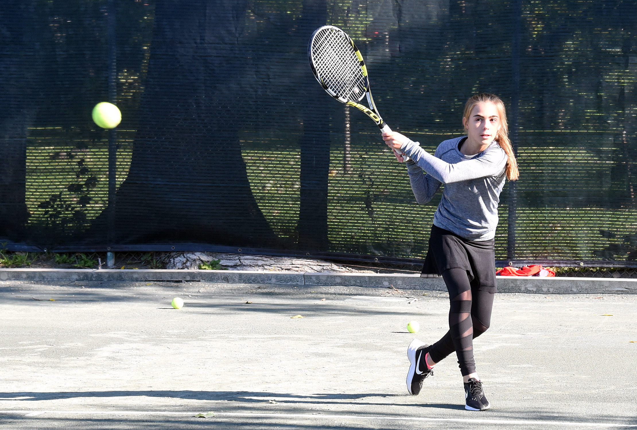 Raphaëlle Leroux brille sur le court
