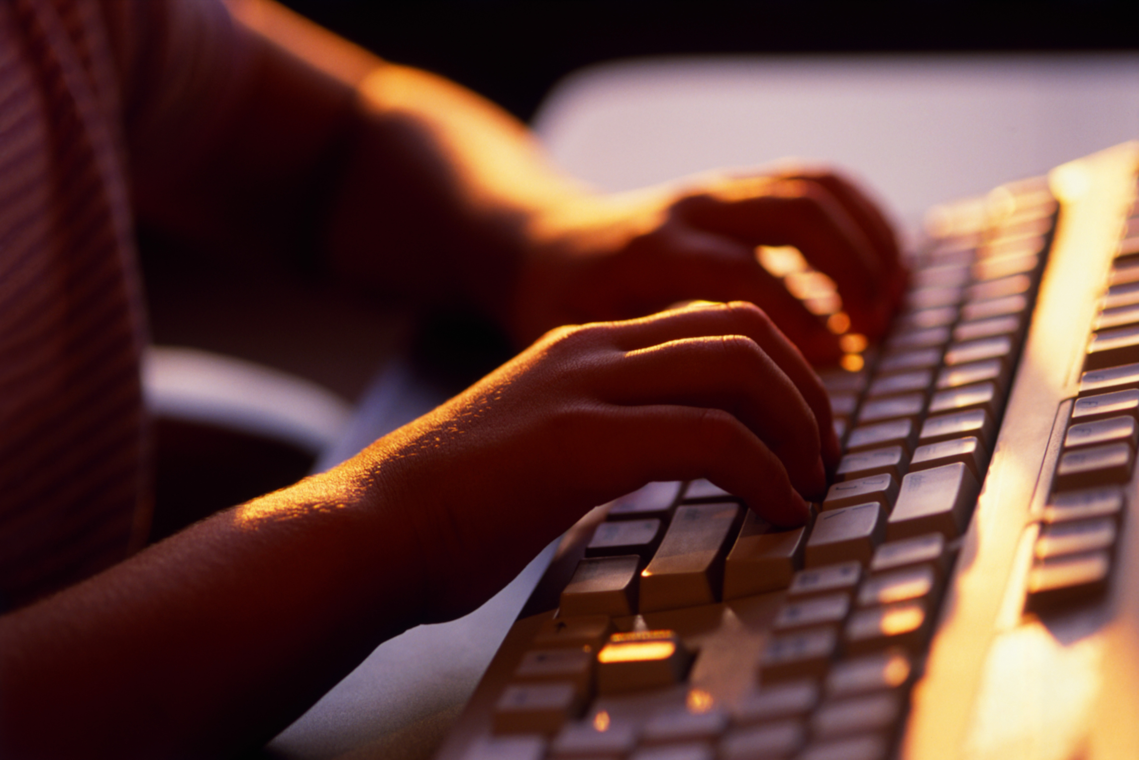 Fraude de faux fournisseur: la SQ invite les entreprises à la prudence