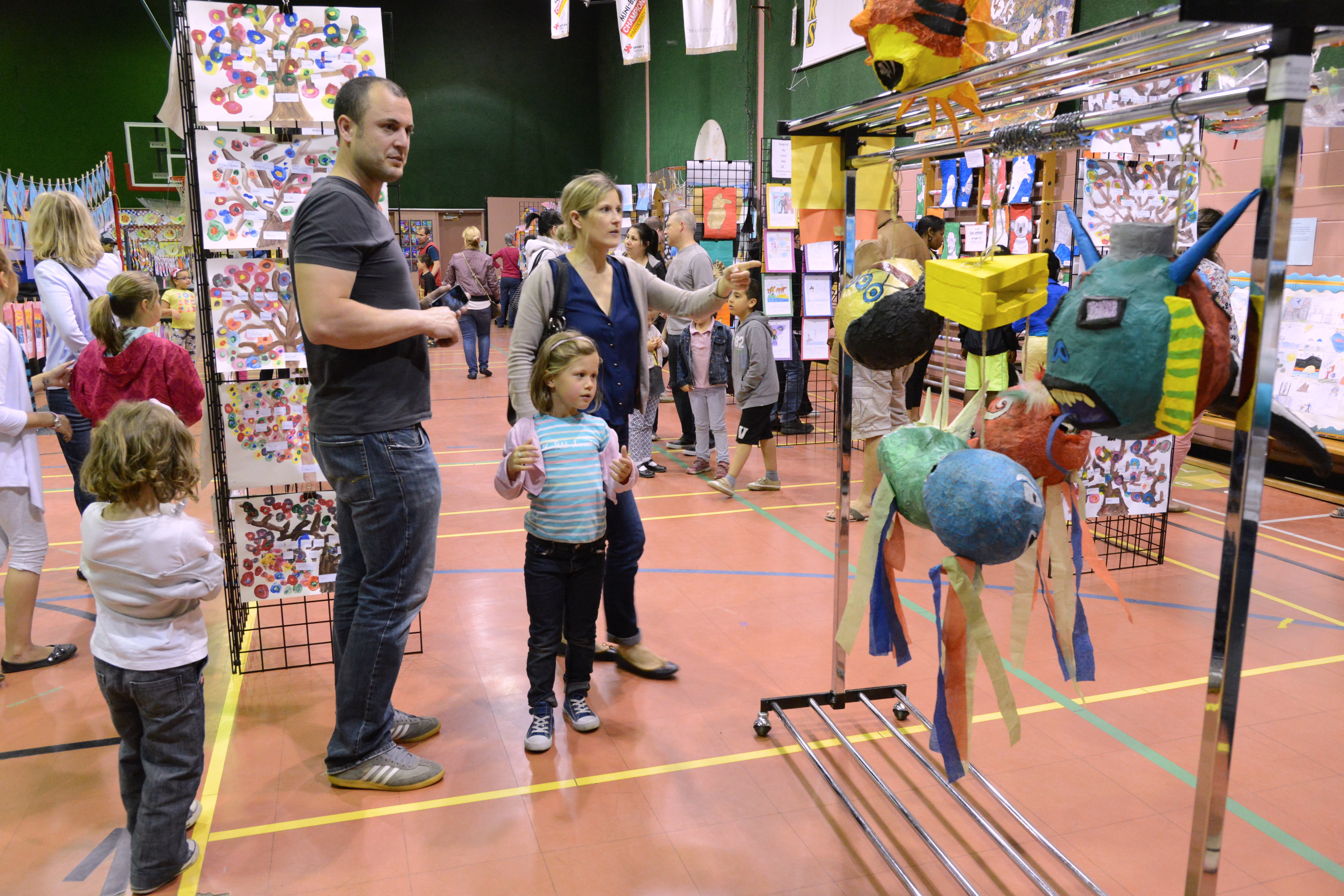 Un vernissage réussi à l’école Sainte-Claire