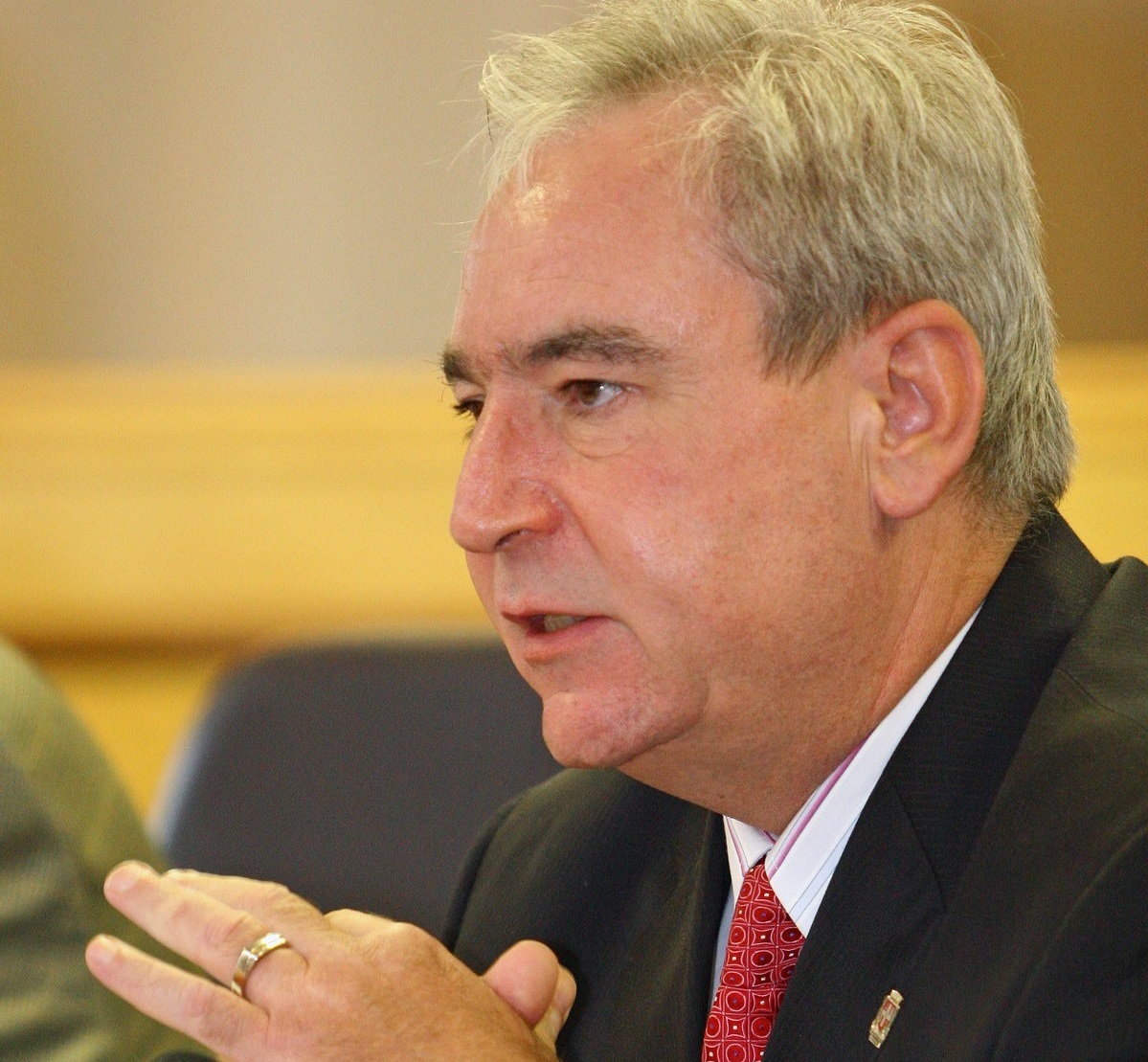 Renouveau Brossard déplore la séance extraordinaire du conseil municipal