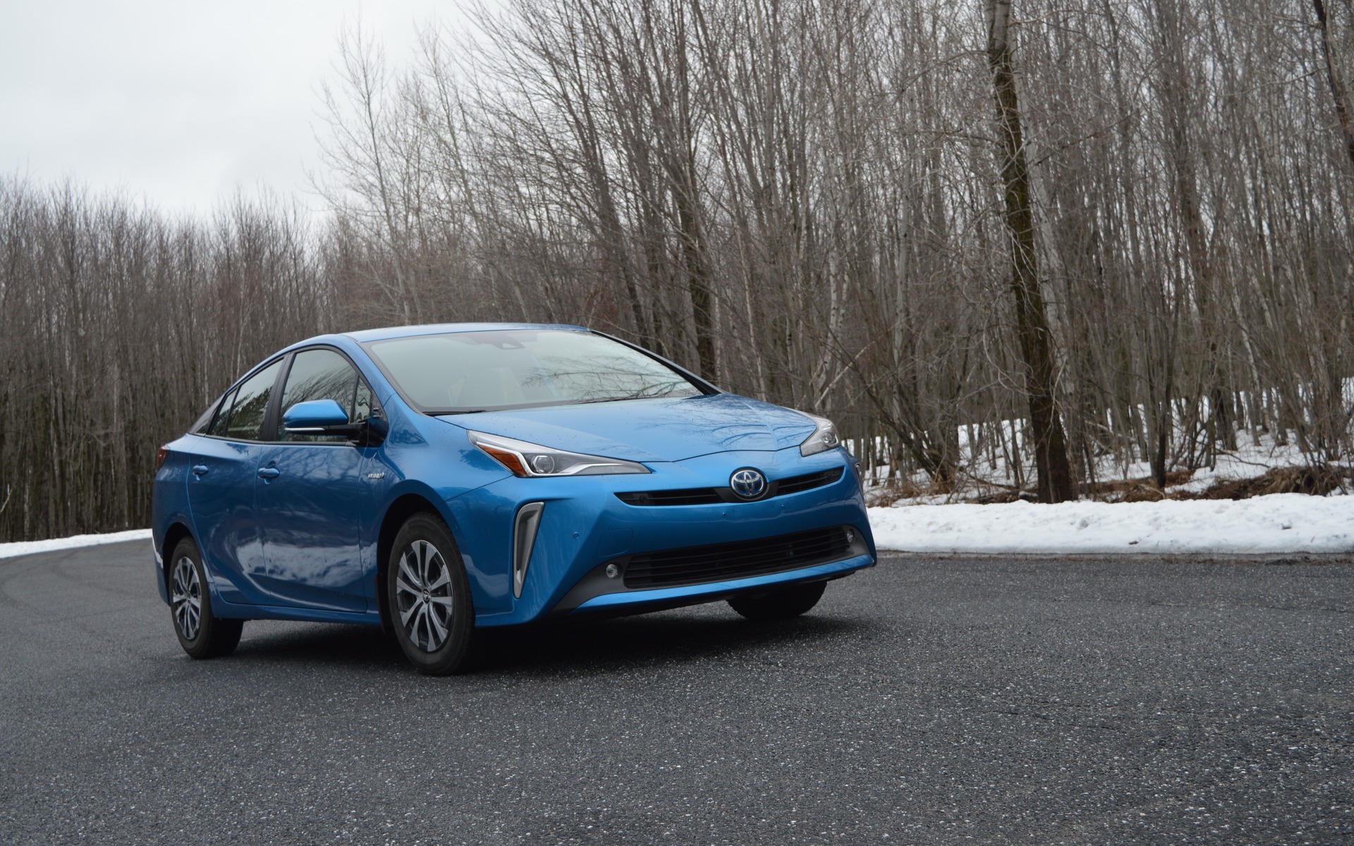 Toyota Prius AWD-e : l’hybride à quatre roues motrices