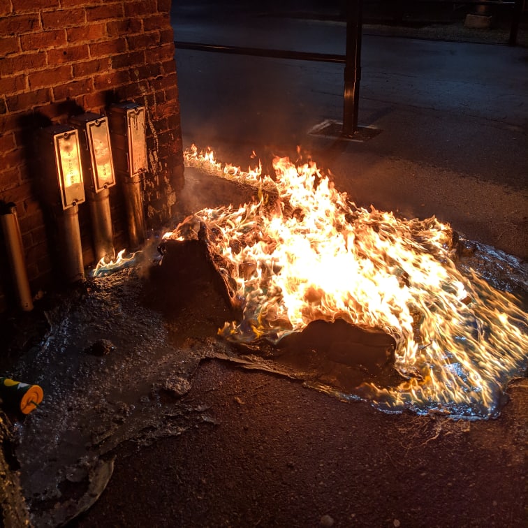 Incendie suspect d’une toilette chimique