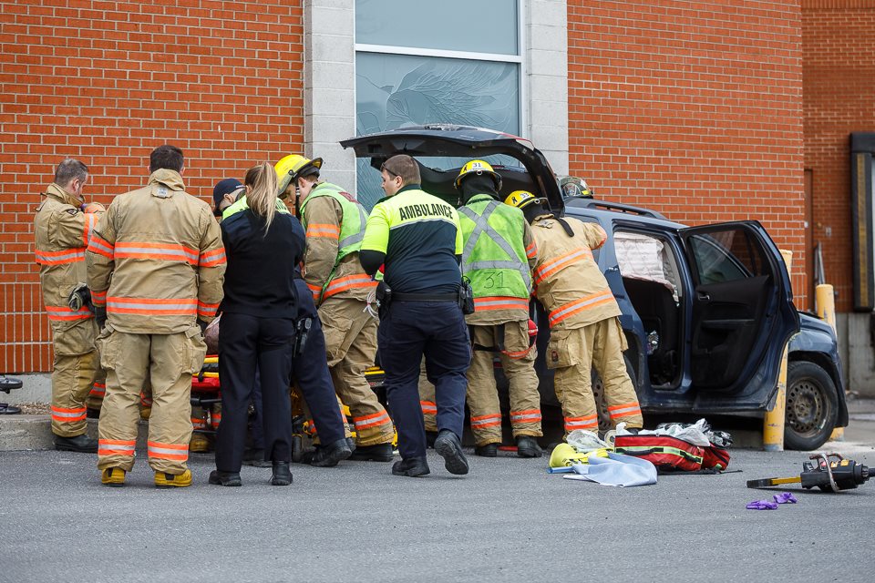 Accident dans le stationnement d&rsquo;une pharmacie : le conducteur est décédé