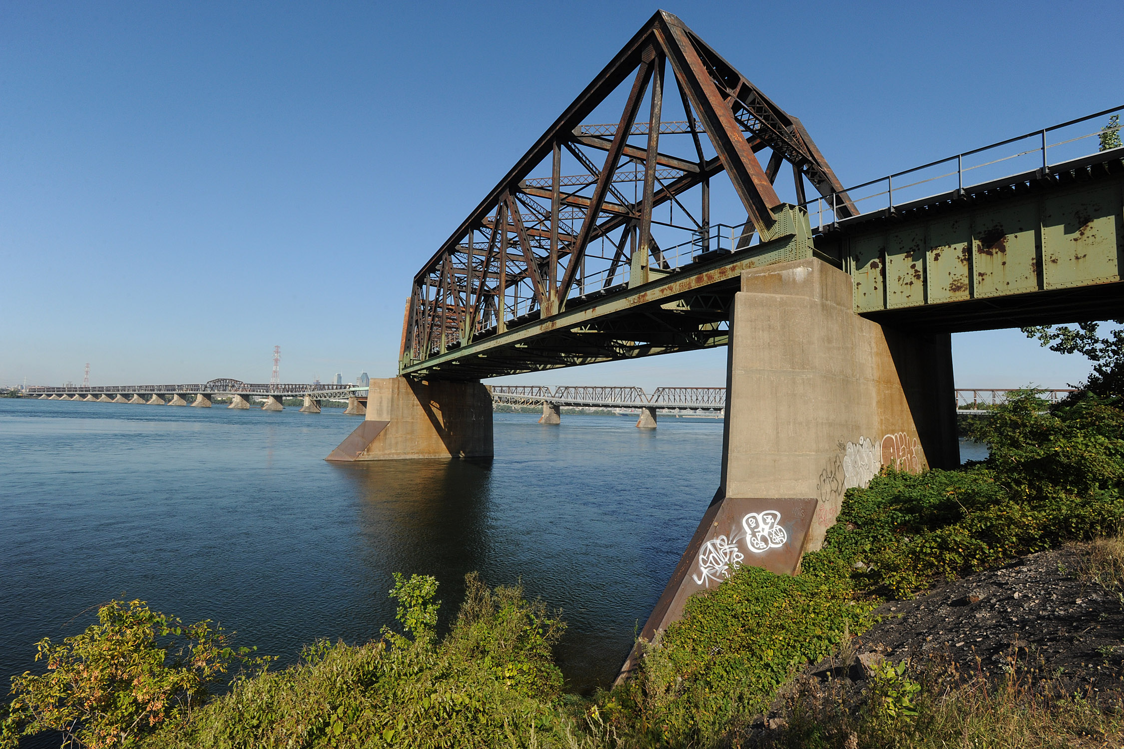 Fermetures partielles sur le pont Victoria