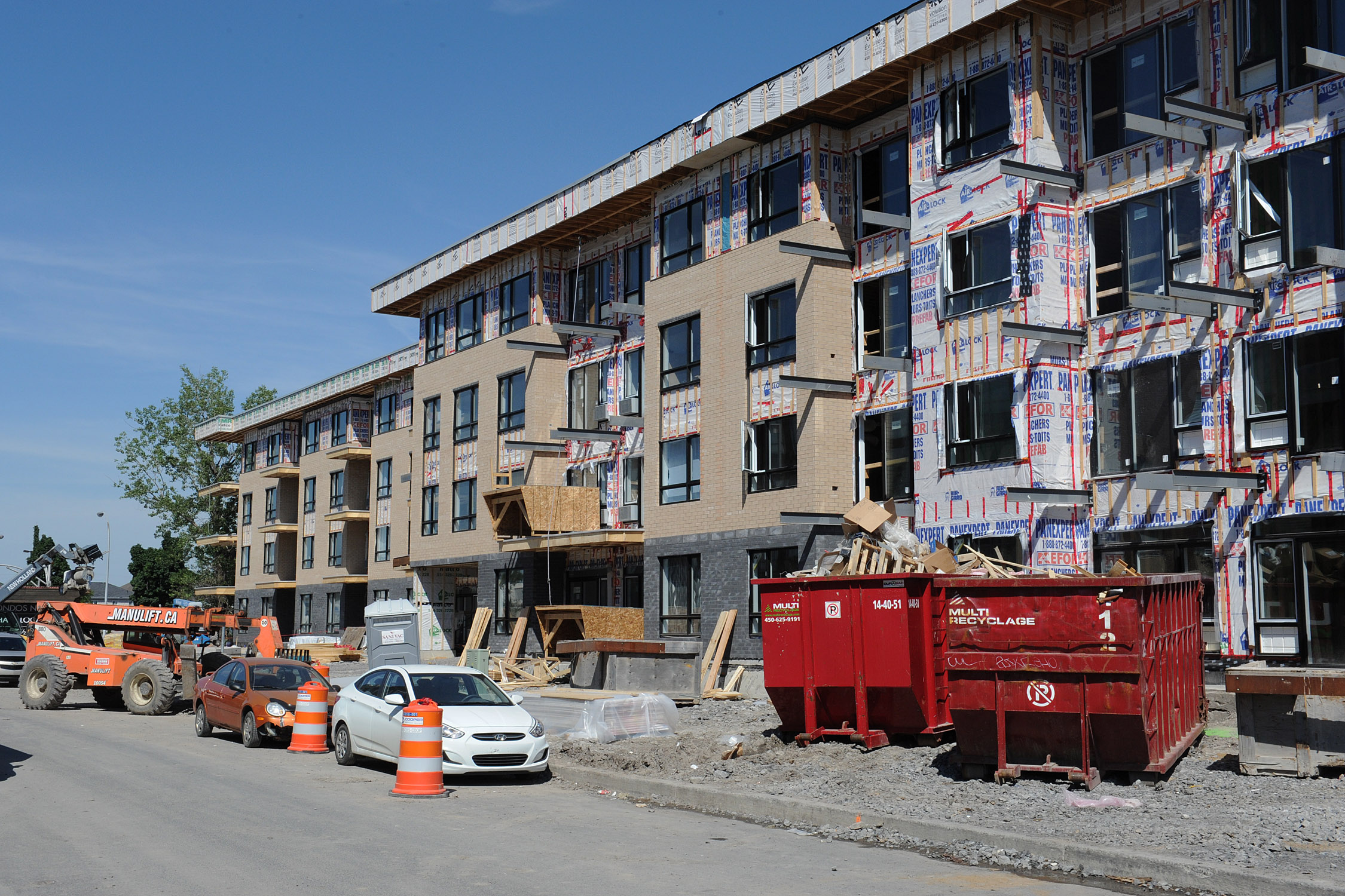 Hausse de 6% des mises en chantier dans la grande région de Montréal