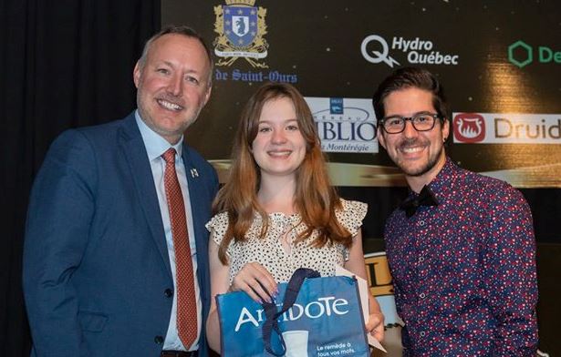 Laurence Chayer-Gagnon honorée au Salon du livre jeunesse de Saint-Ours