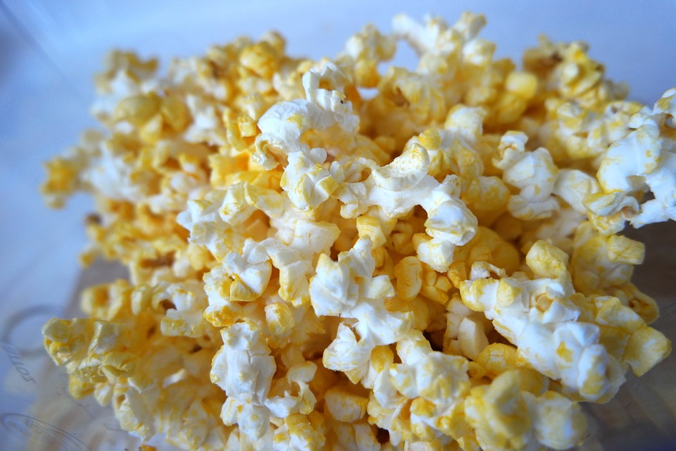 Ce dimanche, éclatez-vous: c’est la journée internationale du popcorn !