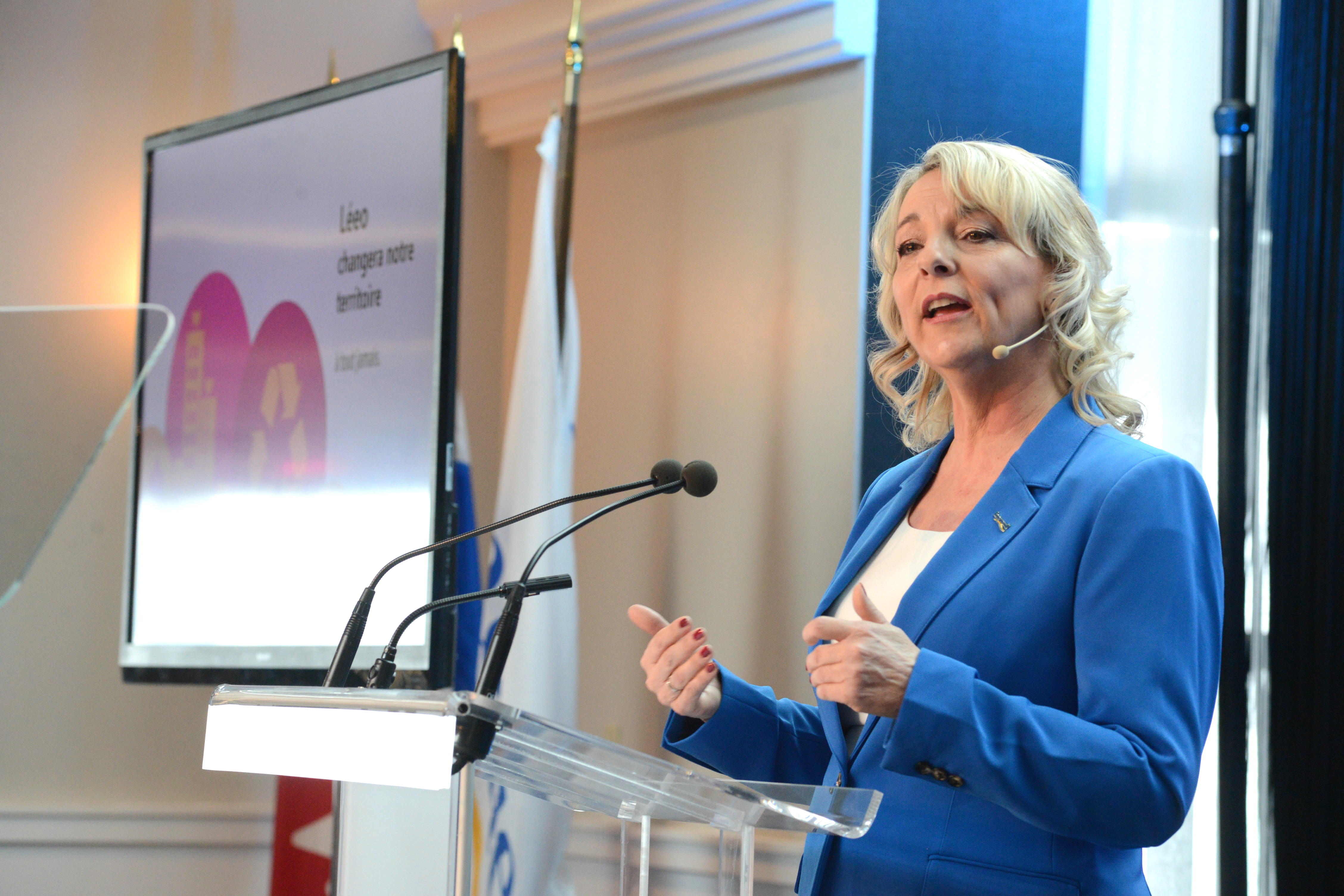 Longueuil: le salaire de la mairesse demeurera inchangé