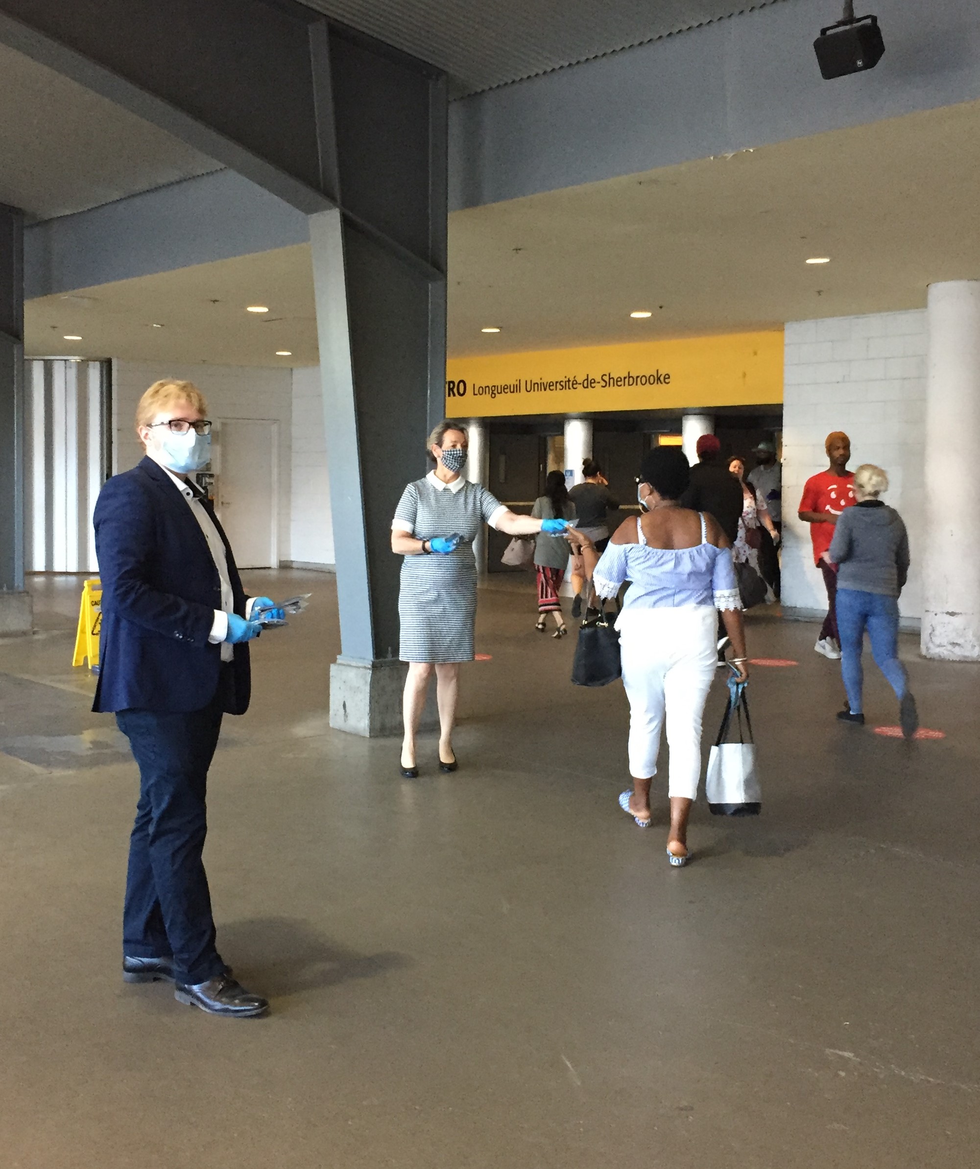 COVID-19 : couvre-visage obligatoire dans le transport en commun