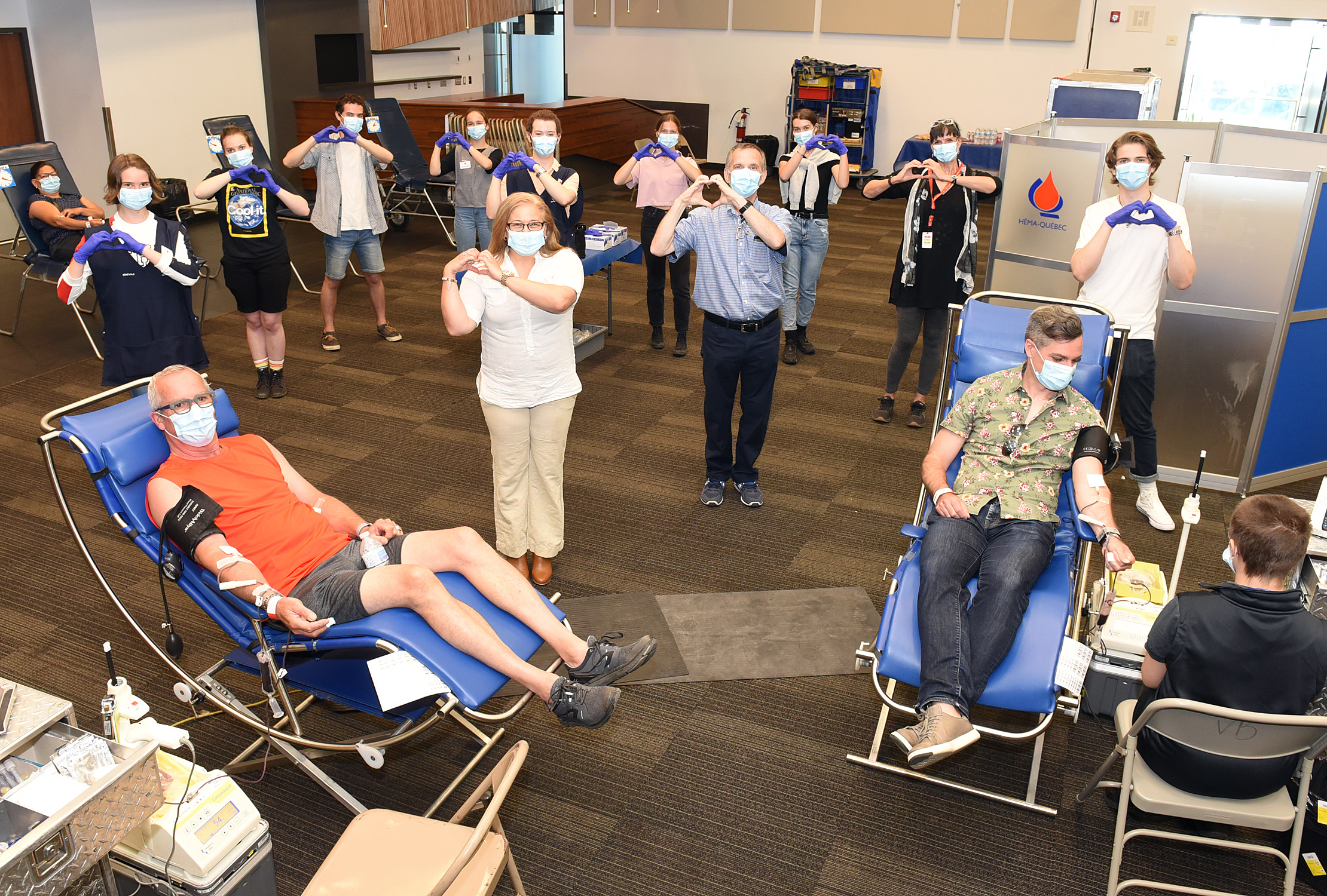185 donneurs à la collecte de sang de la mairesse de Brossard