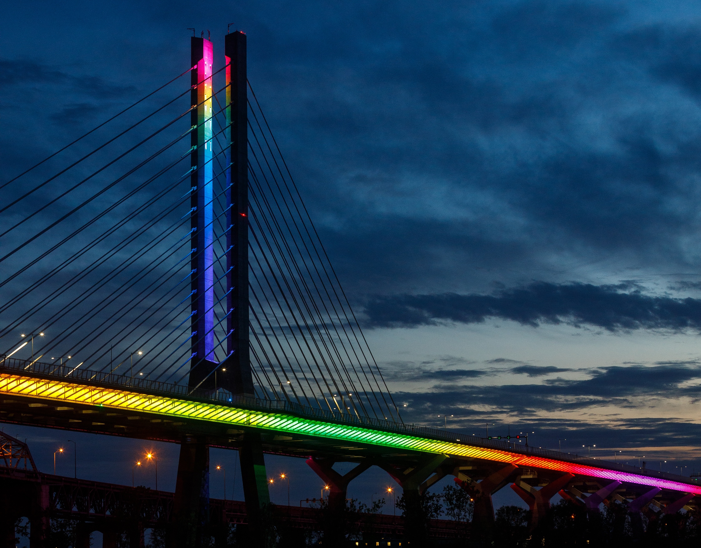 Le pont Samuel-De Champlain s&rsquo;illuminera de vert pour la Journée de l&rsquo;environnement
