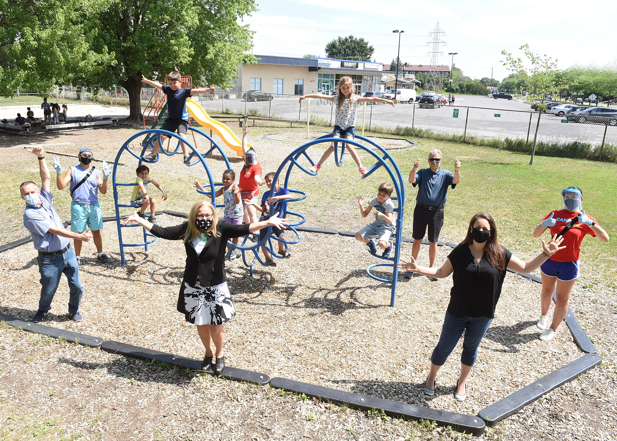 Camp de jour: la mairesse à la rencontre des enfants et des moniteurs