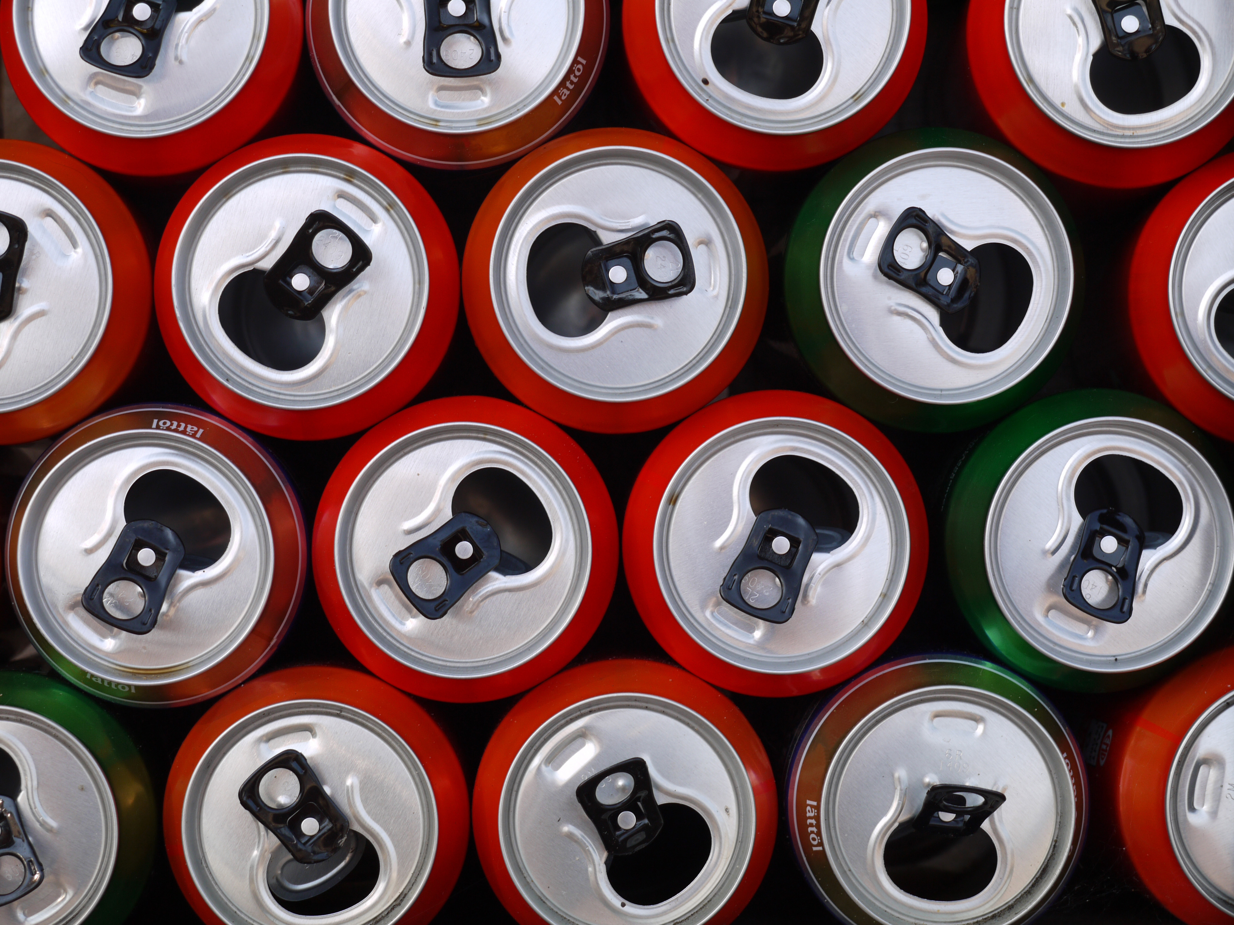 Collecte de consigne mobile: St-Hubert récolte 100 000$ pour les Banques alimentaires