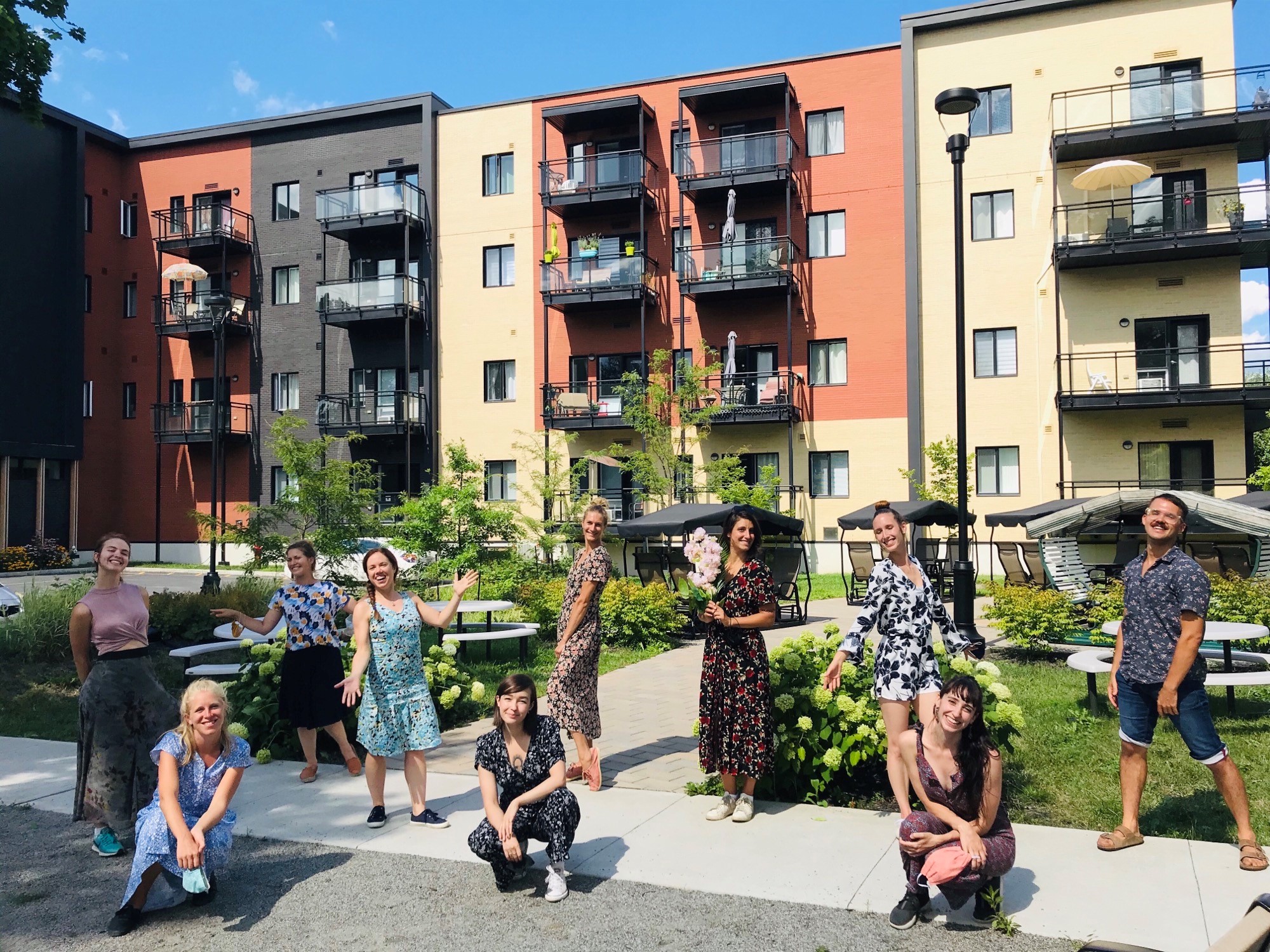 VIDÉO – De la danse pour émerveiller des résidents de Longueuil