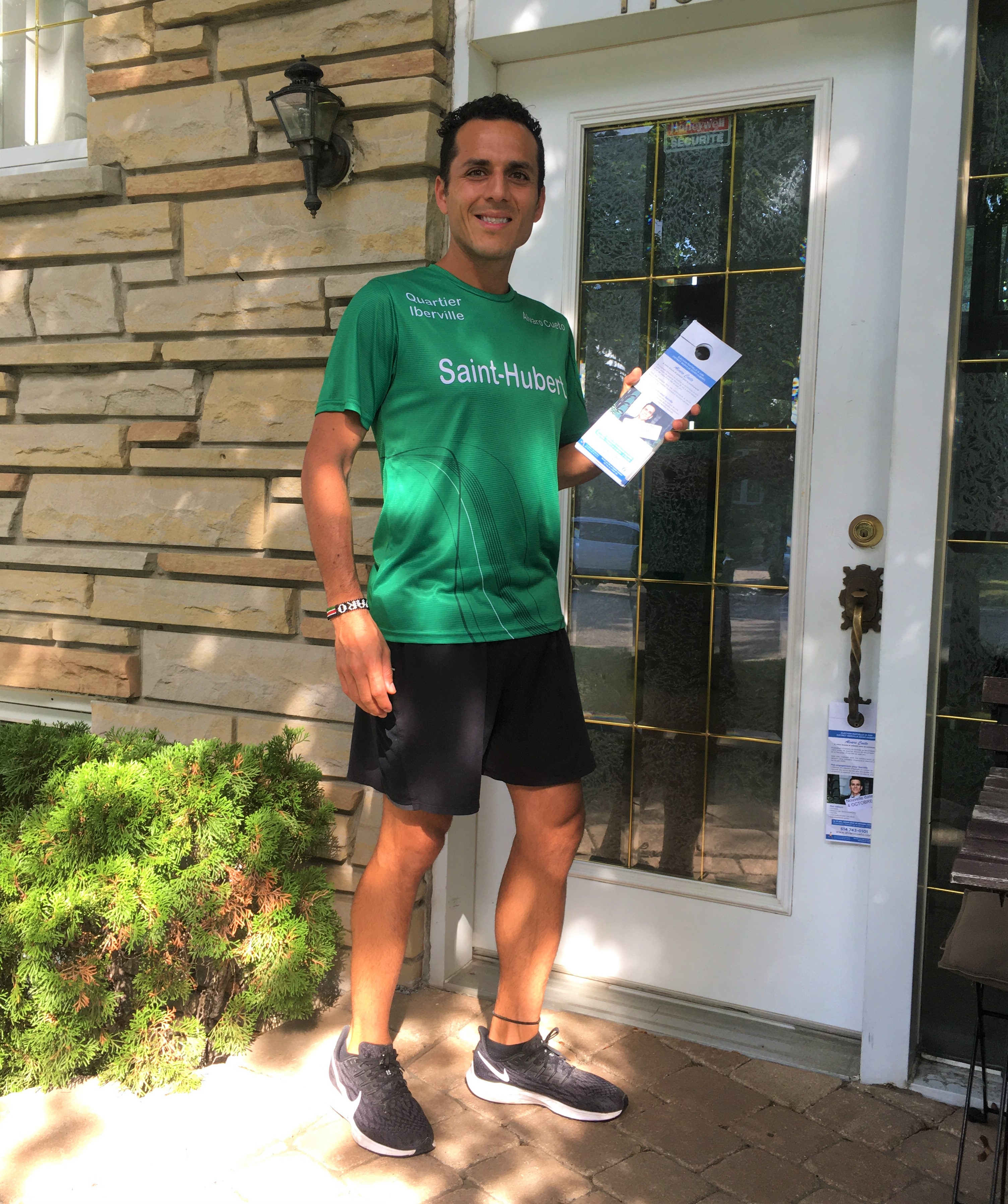 District d’Iberville: Alvaro Cueto reprend sa campagne électorale