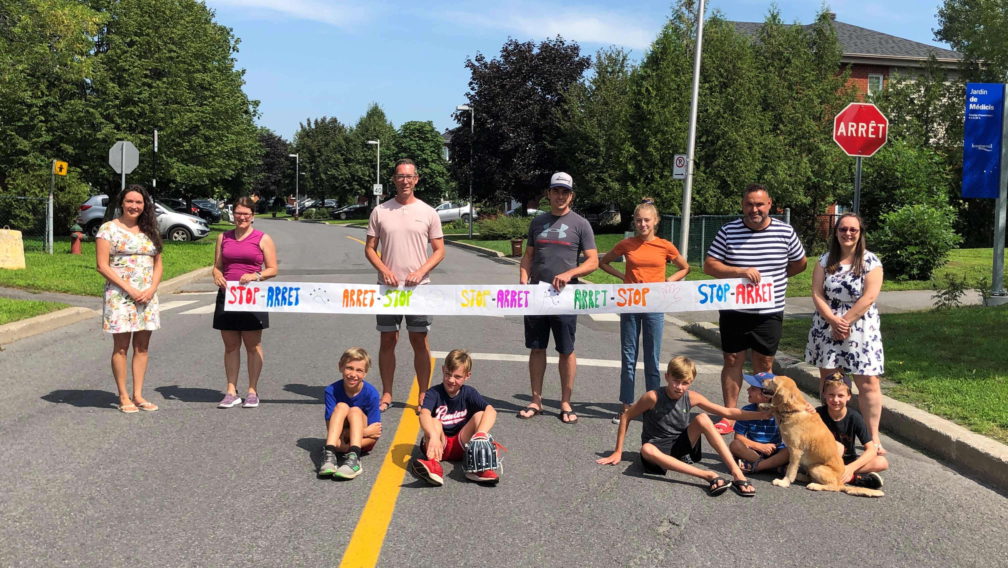 VIDÉOS – Vitesse et panneau d’arrêt ignoré: parents et enfants du secteur du parc Jardin de Médicis en ont assez