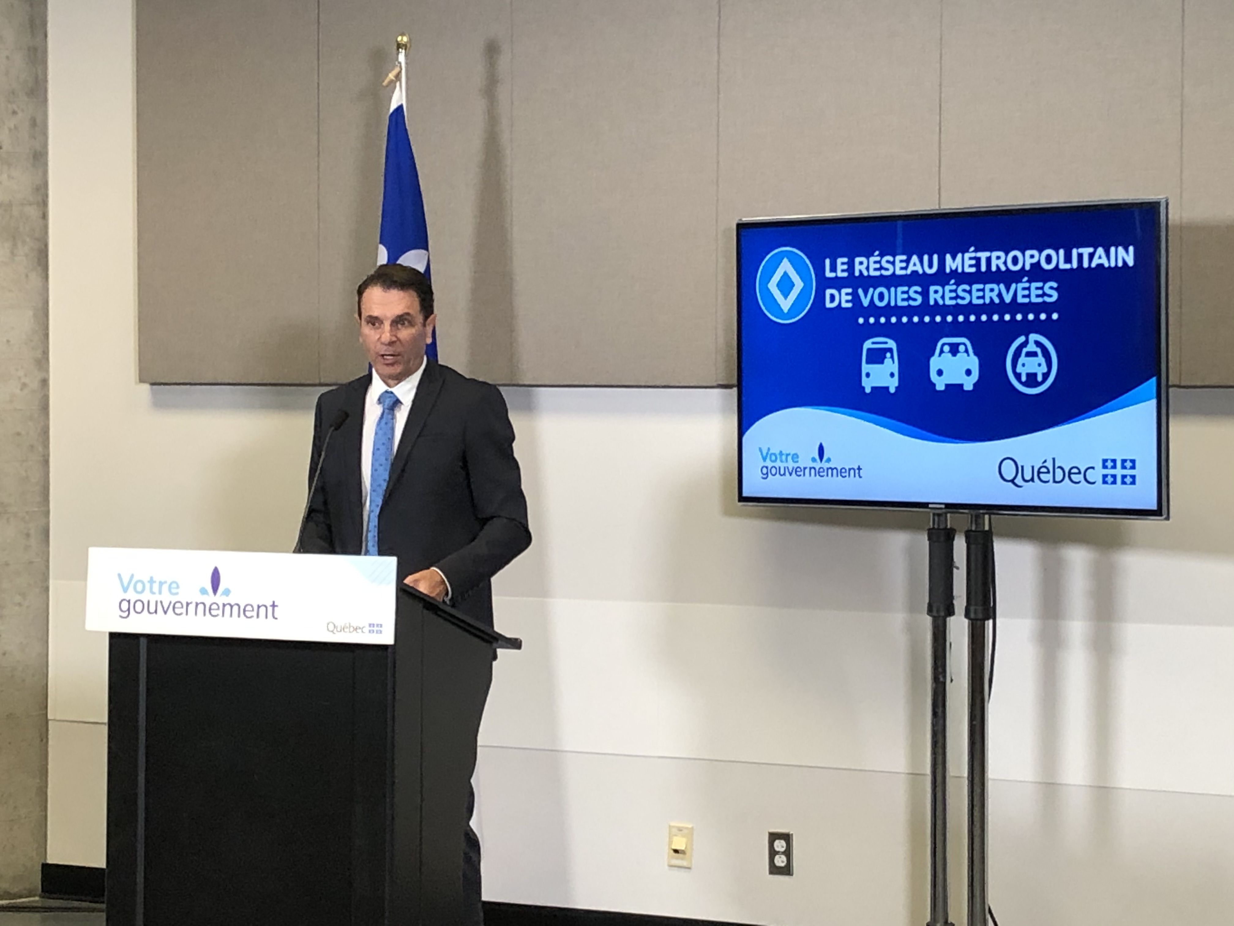 Test négatif pour le ministre François Bonnardel