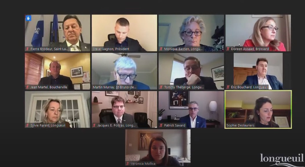 Une majorité de maires demande à Québec des changements à la gouvernance de l&rsquo;agglomération de Longueuil