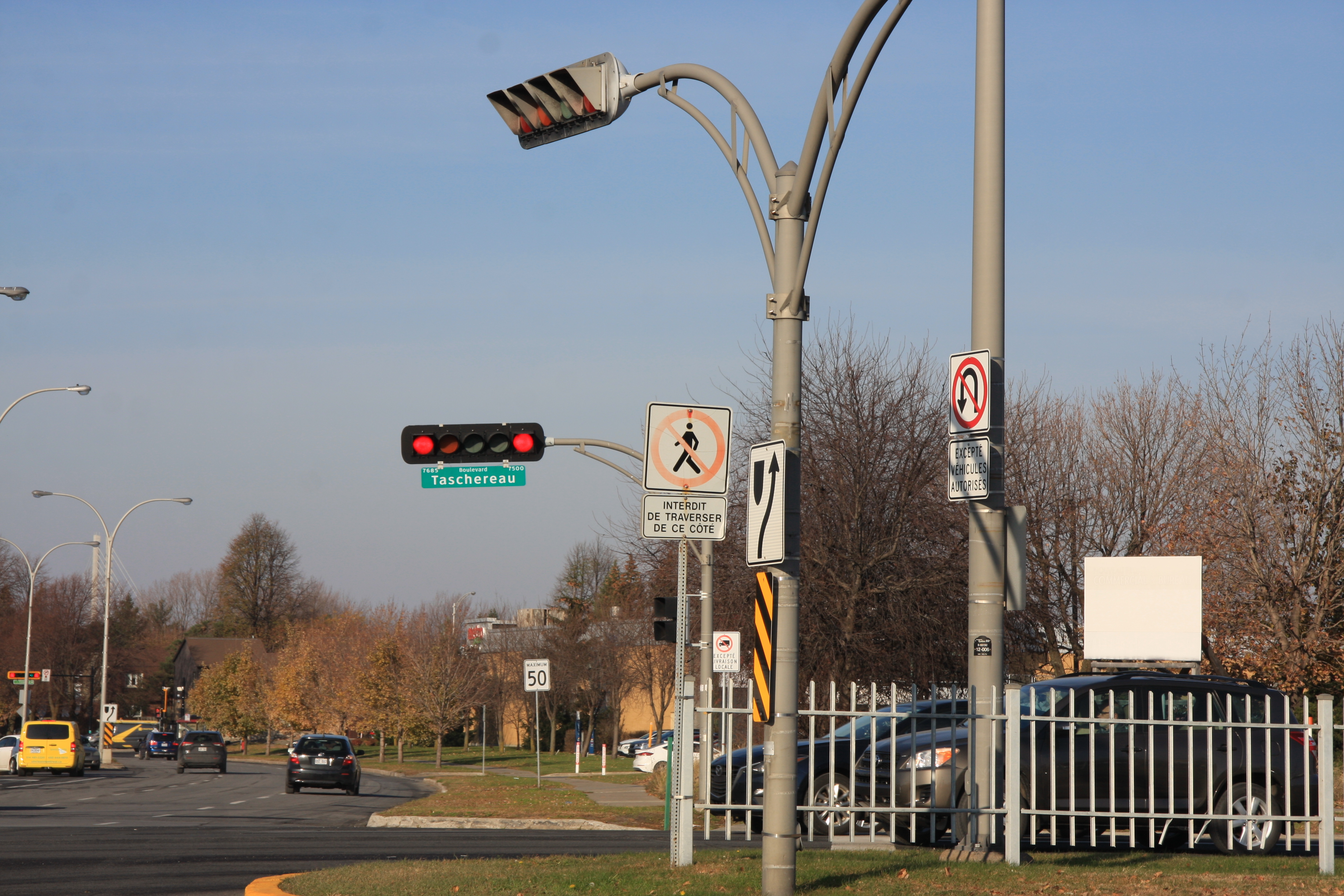 Boul. Taschereau : des obstacles à la mobilité