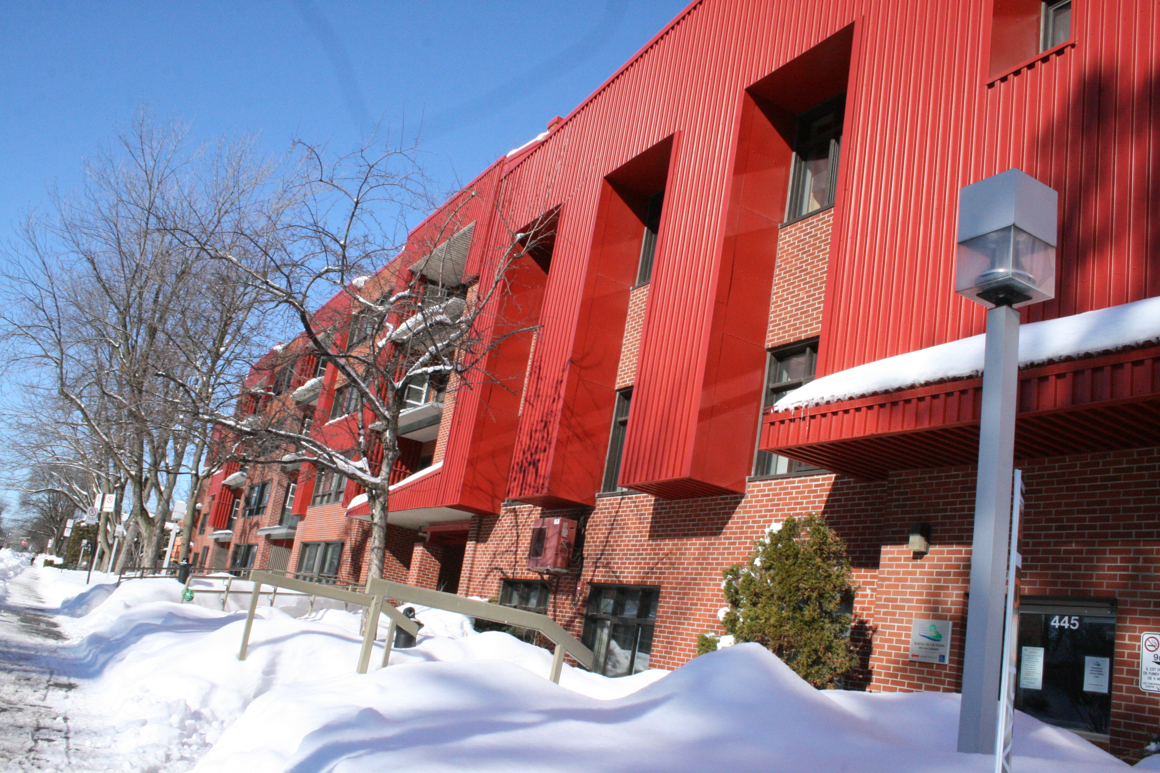 Office municipal d&rsquo;habitation de Longueuil : les trois administrateurs provisoires entrent en poste