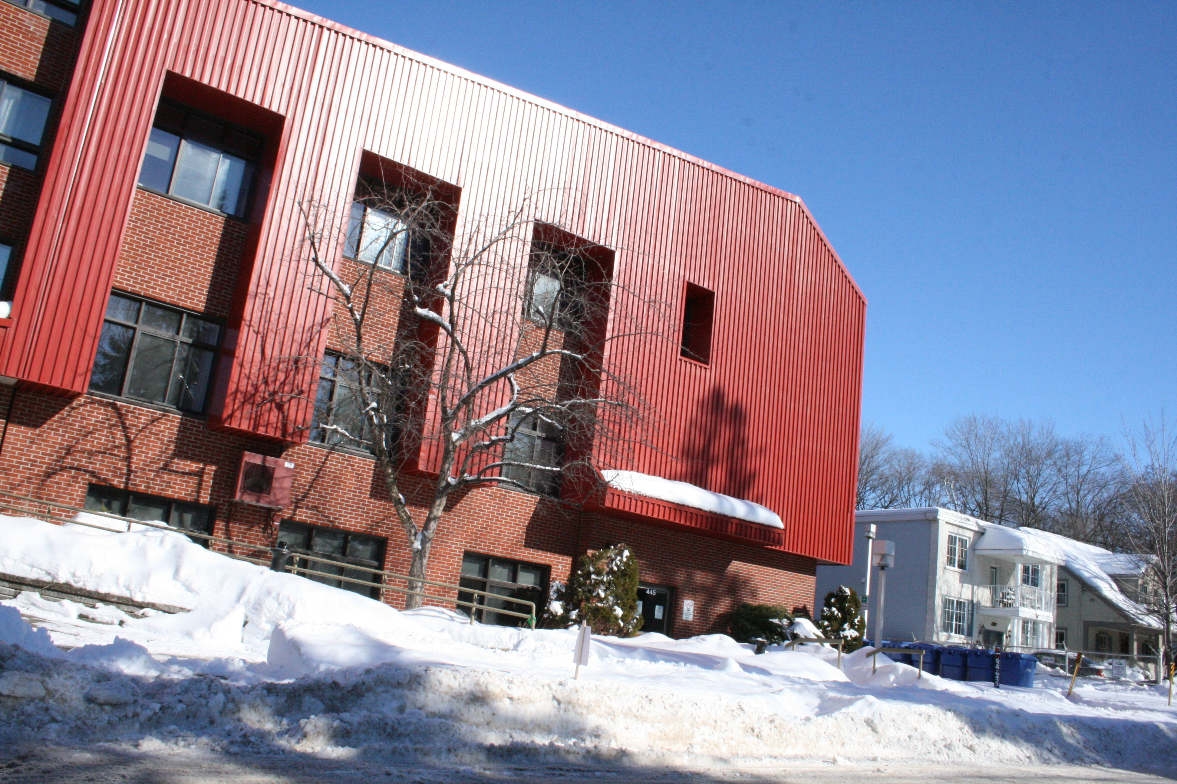 La ministre Laforest enclenche la mise sous tutelle de l&rsquo;Office municipal d&rsquo;habitation