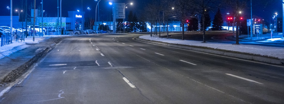 Le couvre-feu demeure à 21h30 dans la région