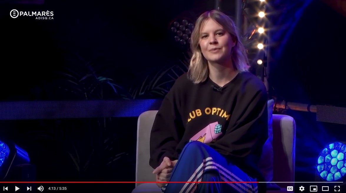 VIDÉO – Des élèves de Brossard posent leurs questions à Eli Rose