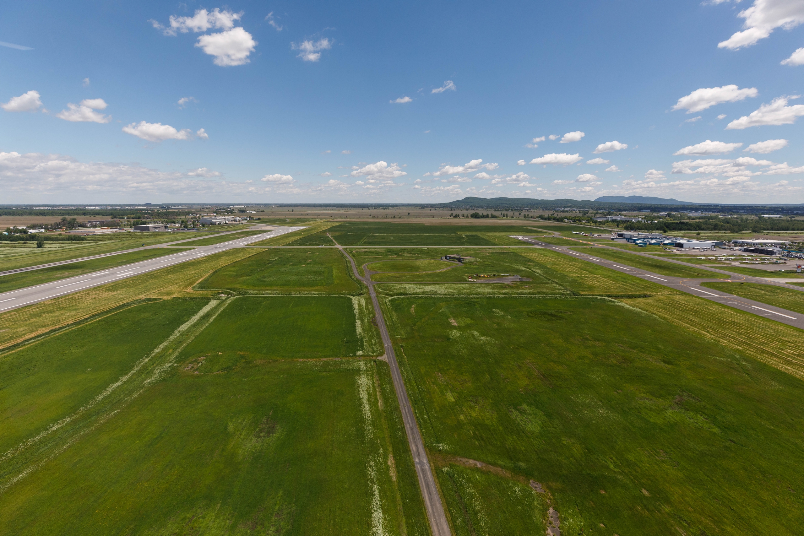 Aéroport Montréal–Saint-Hubert: un appui au plan de développement, mais…