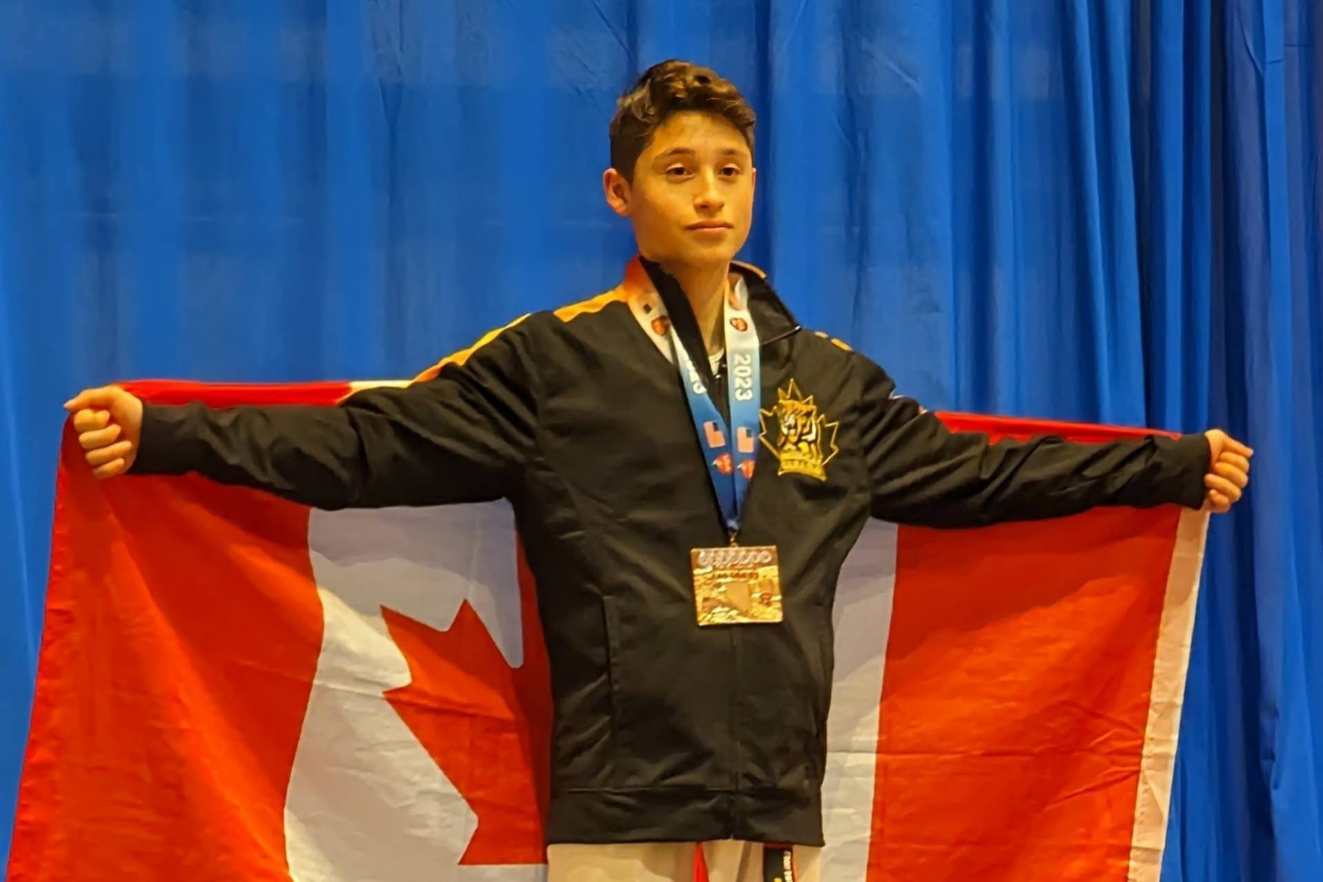 Plus de 50 médailles en 2 ans, Emmanuel Hénault continue de briller 