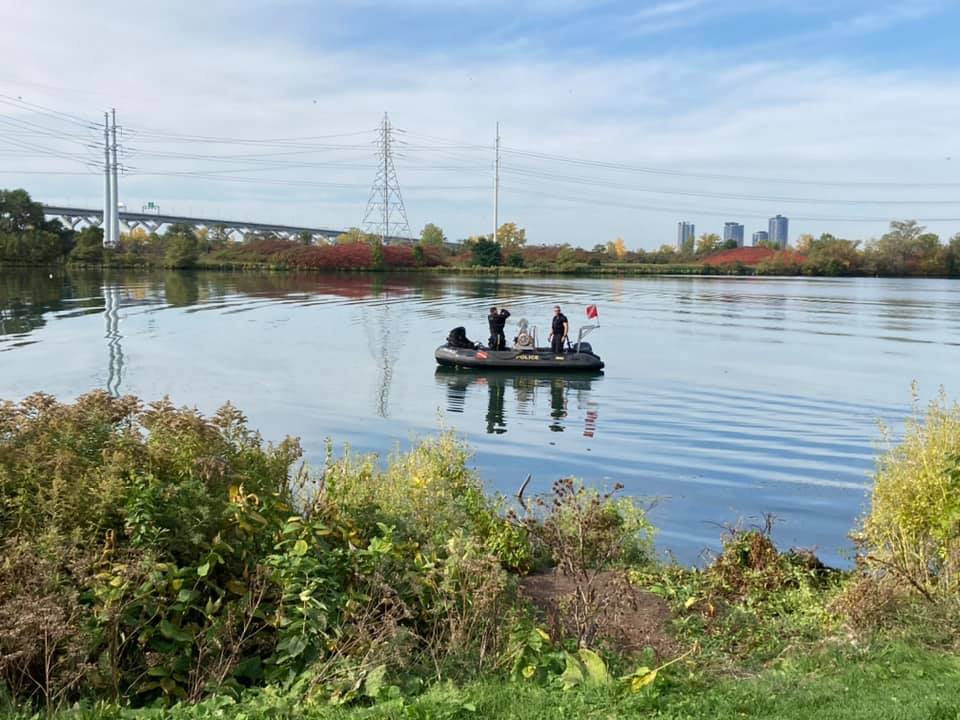 Le corps de l’homme qui a sombré dans le fleuve a été retrouvé