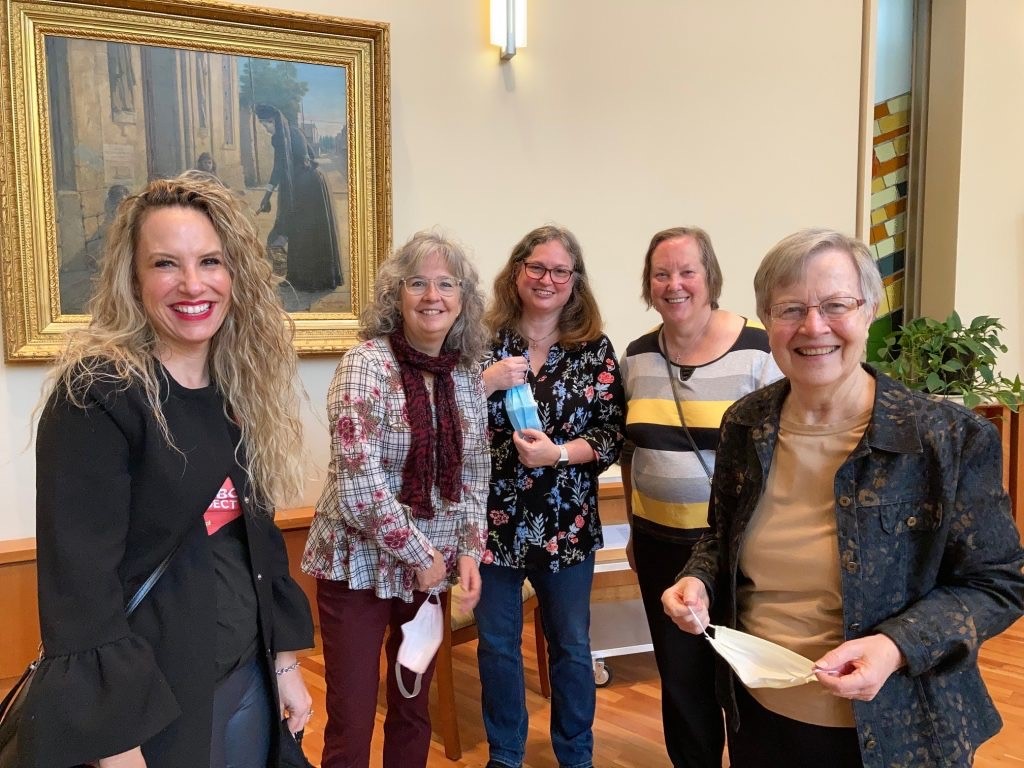 L’Opération boîte à chaussures souhaite donner l’espoir à 900 femmes