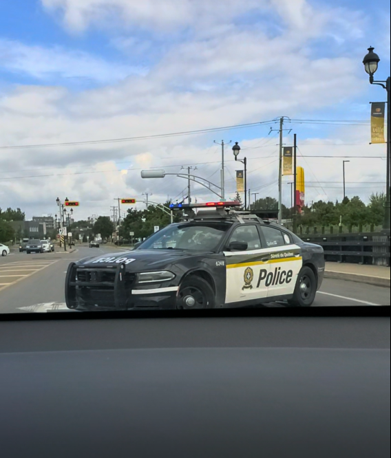 VIDÉO – Une intervention policière qui suscite des questions