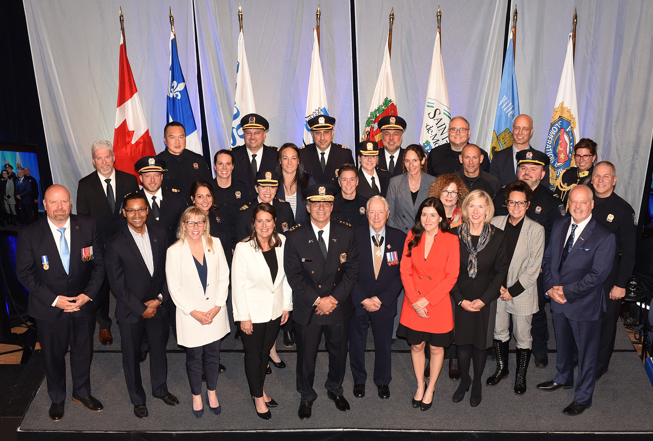 Vingt-neuf policiers du SPAL honorés