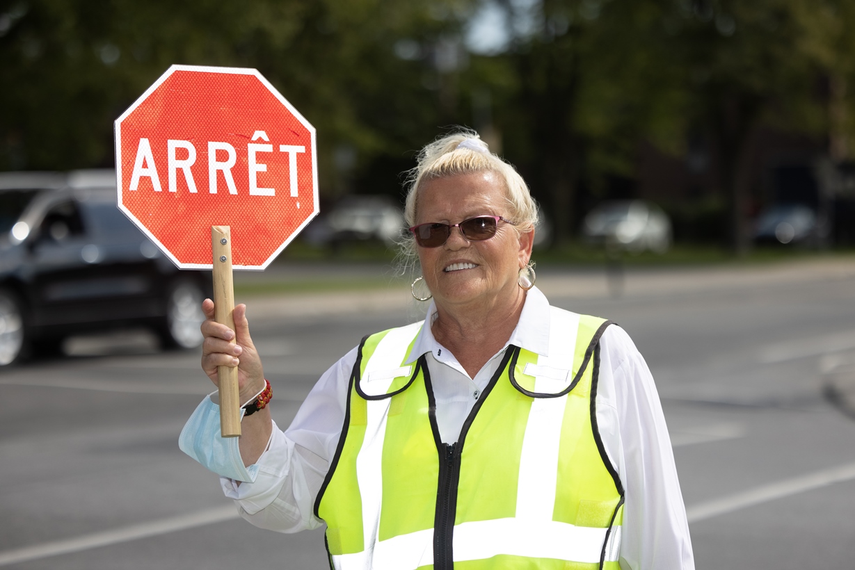 Diane Touchette patrouille « son » intersection depuis 40 ans