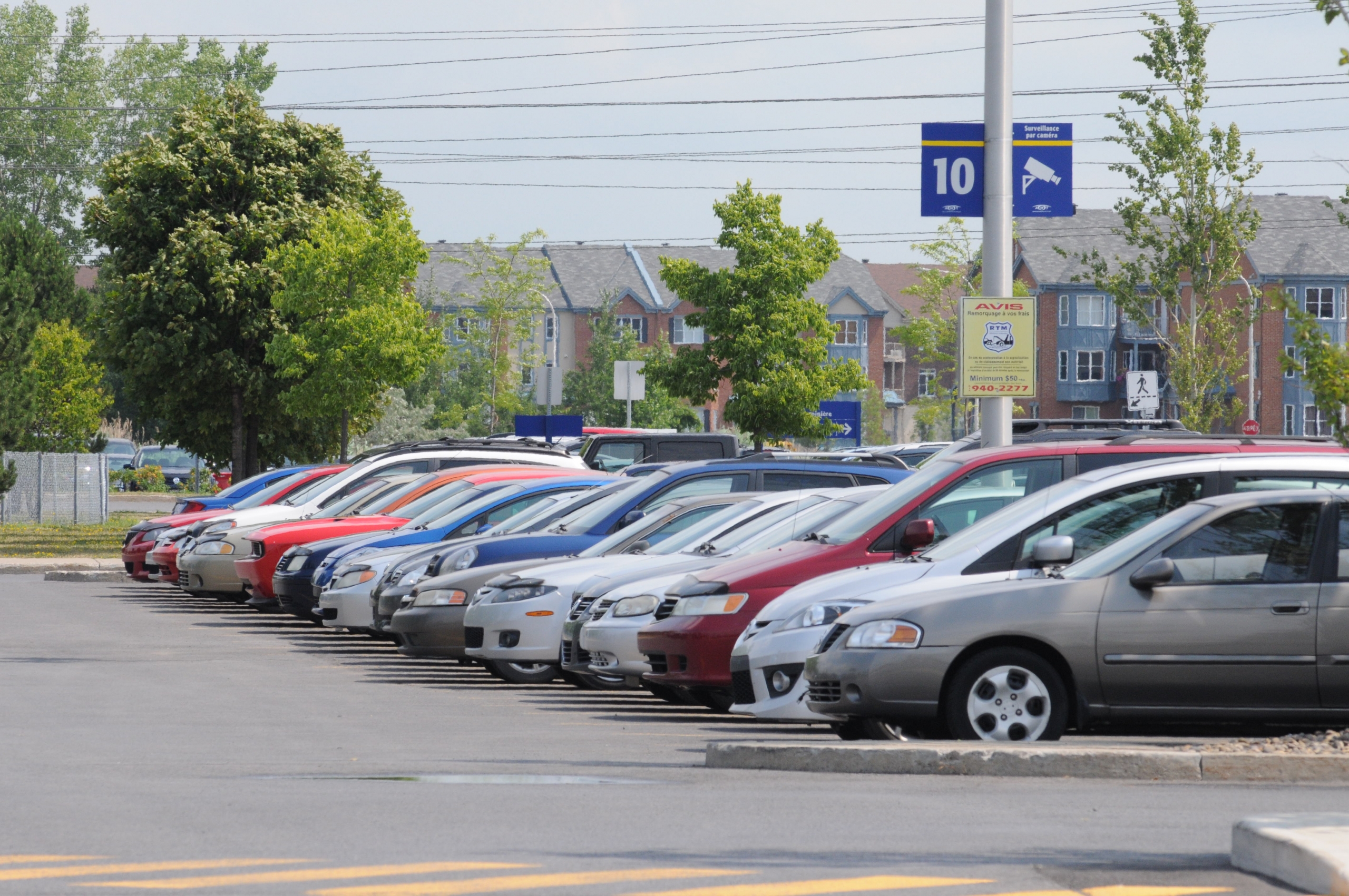 Brossard demande le maintien du stationnement Chevrier