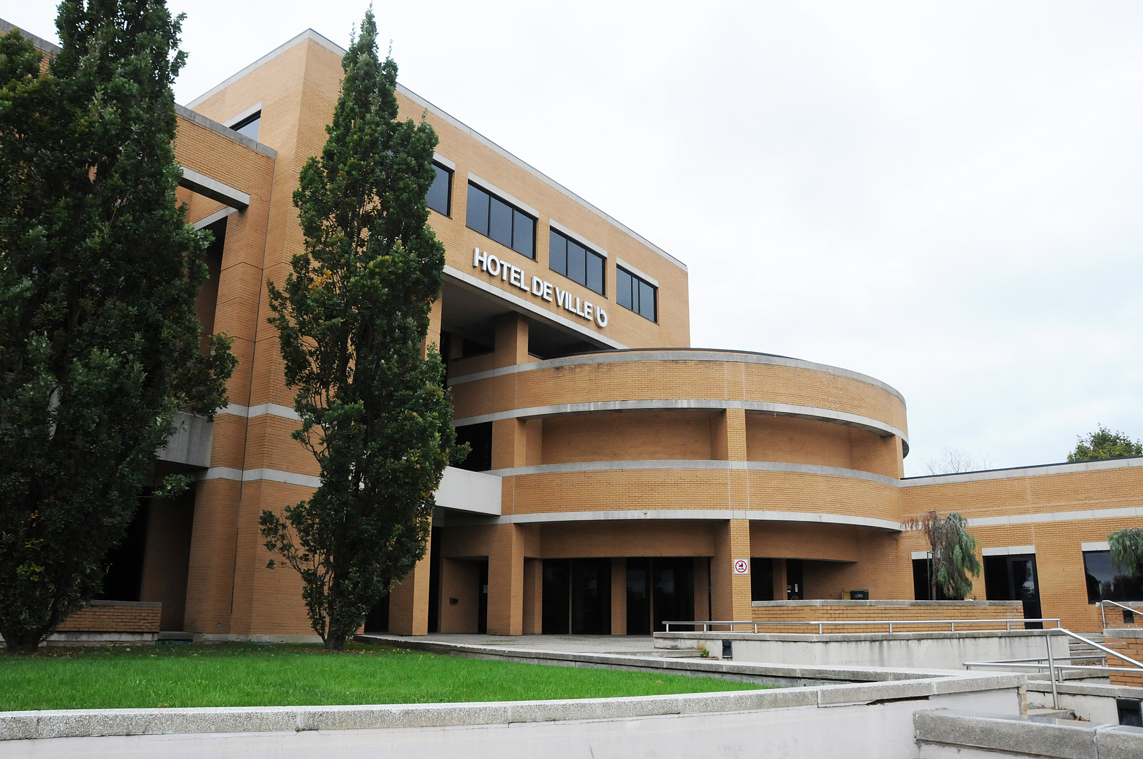 Brossard Uni promet un gel de taxes pour 2022 et 2023