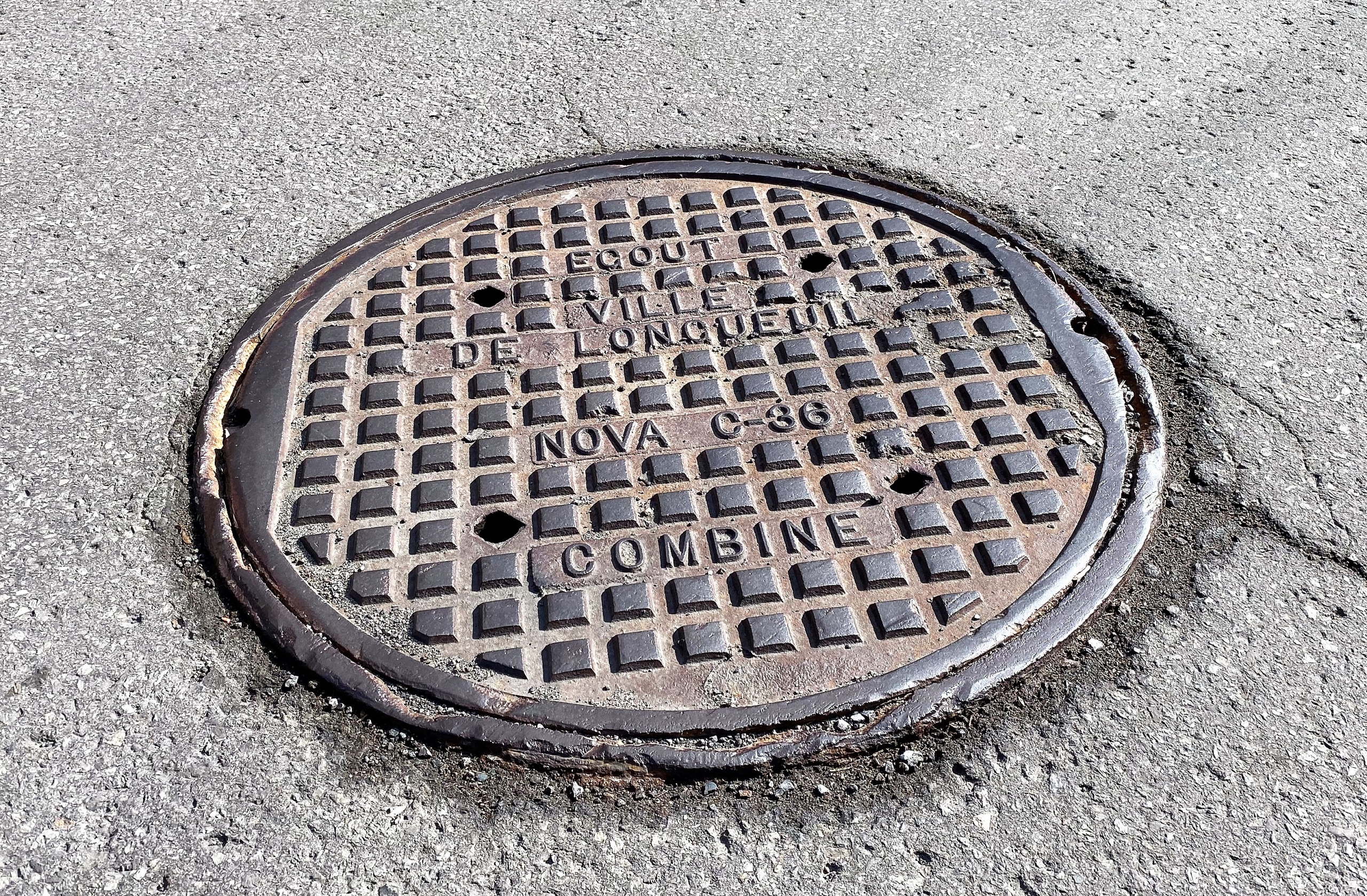 Un million de dollars pour nettoyer les puisards à Longueuil