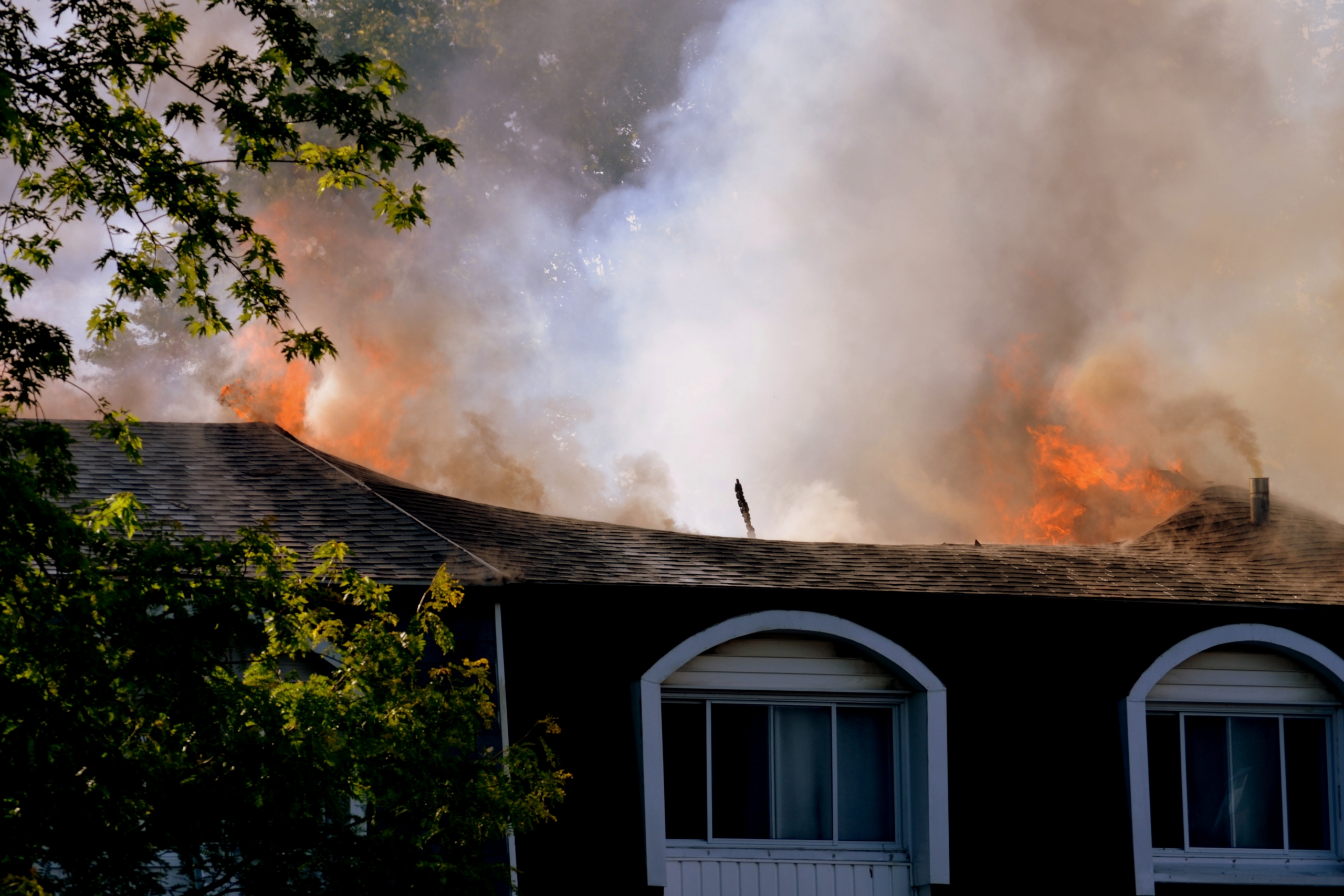 Deux morts et une blessée grave à la suite de l’incendie sur la rue Cuvillier