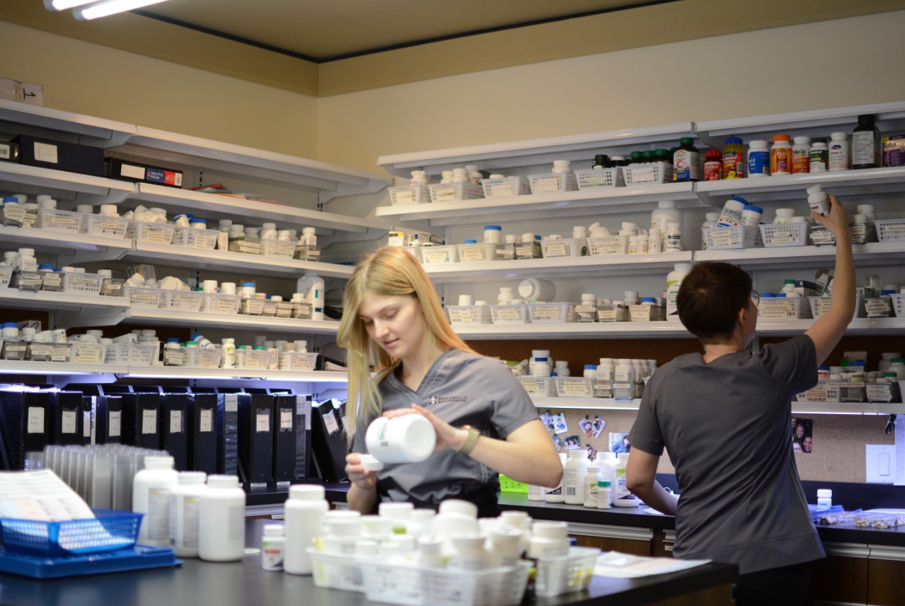 C&eacute;gep Sorel-Tracy: la d&eacute;marche RAC permet maintenant de devenir technicien en pharmacie