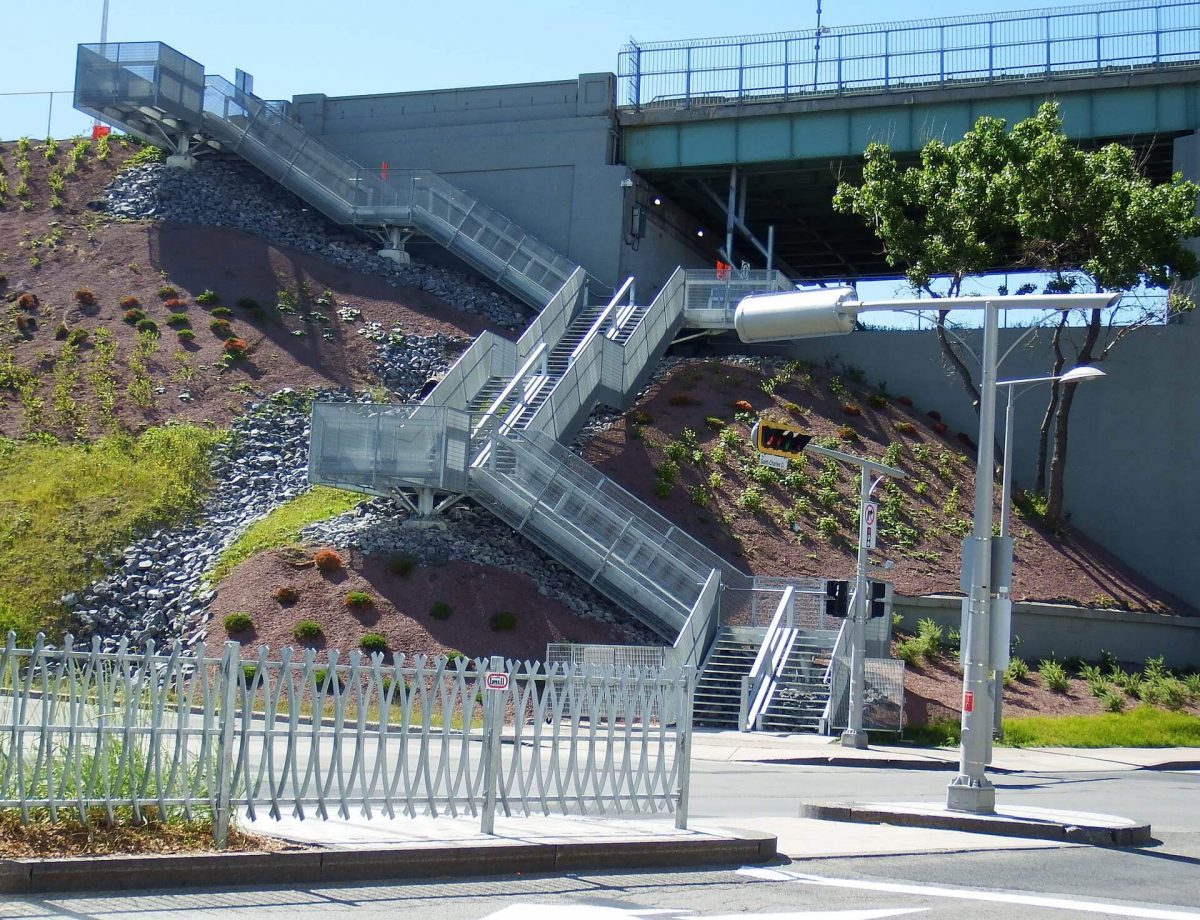 Le trottoir du pont Jacques-Cartier complètement rouvert dès mercredi