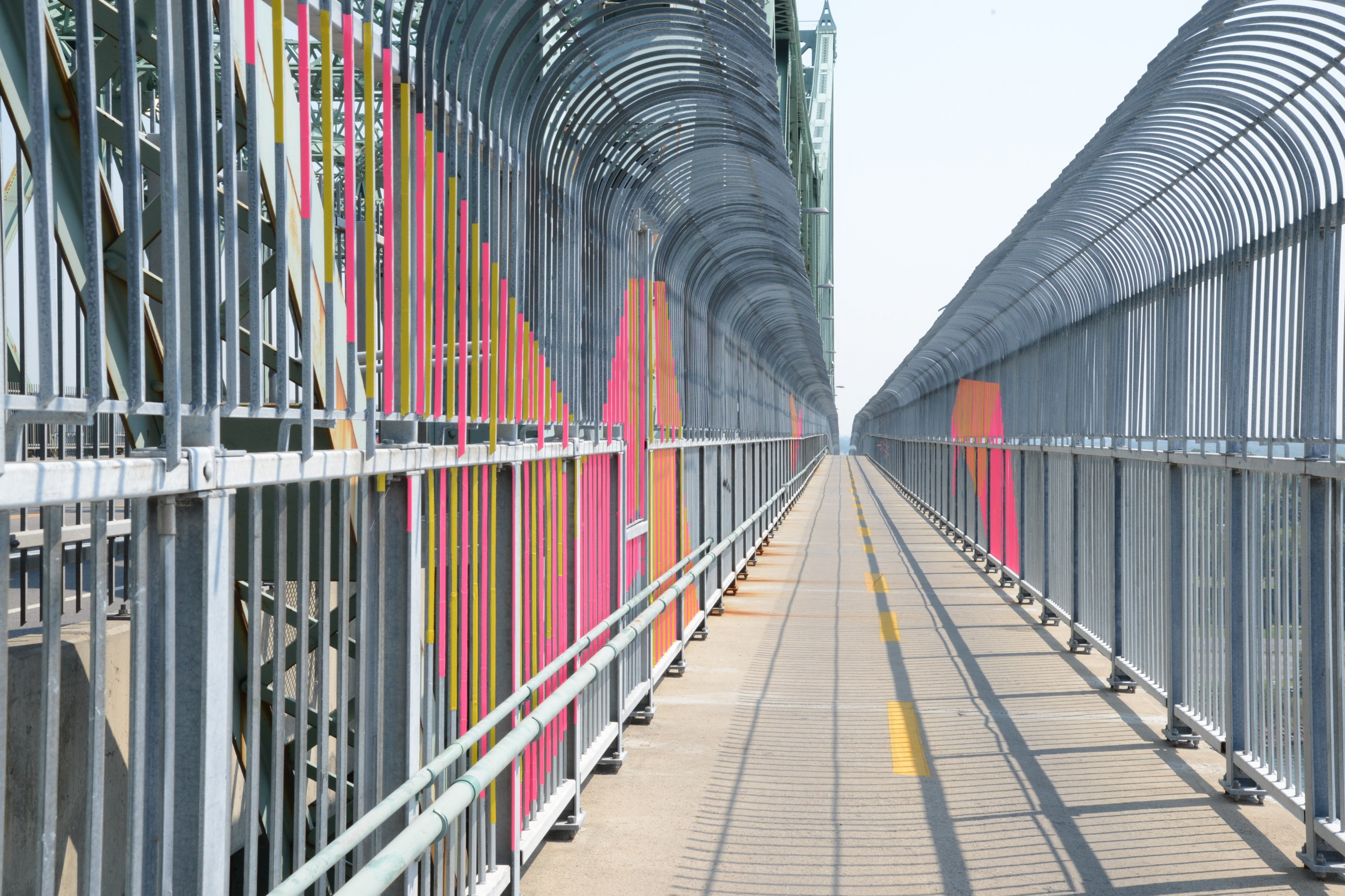 Pont Jacques-Cartier : le trottoir reste fermé en novembre