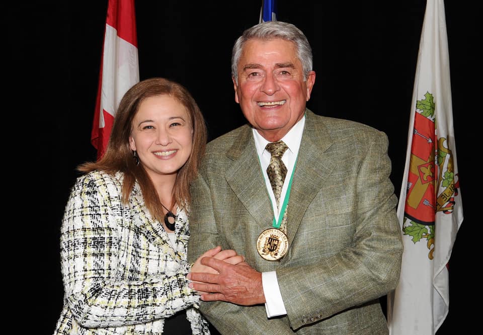 Avril 2021 – Michel Louvain nous quitte et deux candidats à la mairie de Longueuil s&rsquo;annoncent