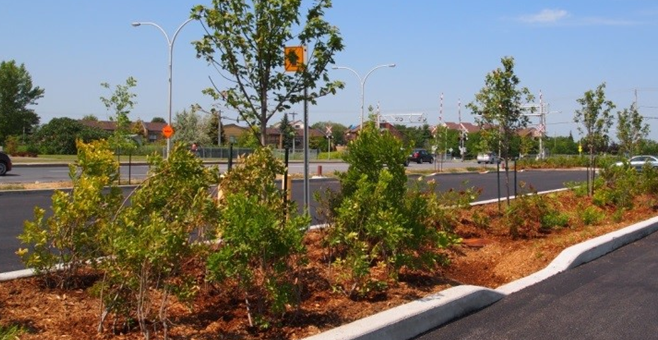 La Ville de Brossard récompensée pour un stationnement écoresponsable