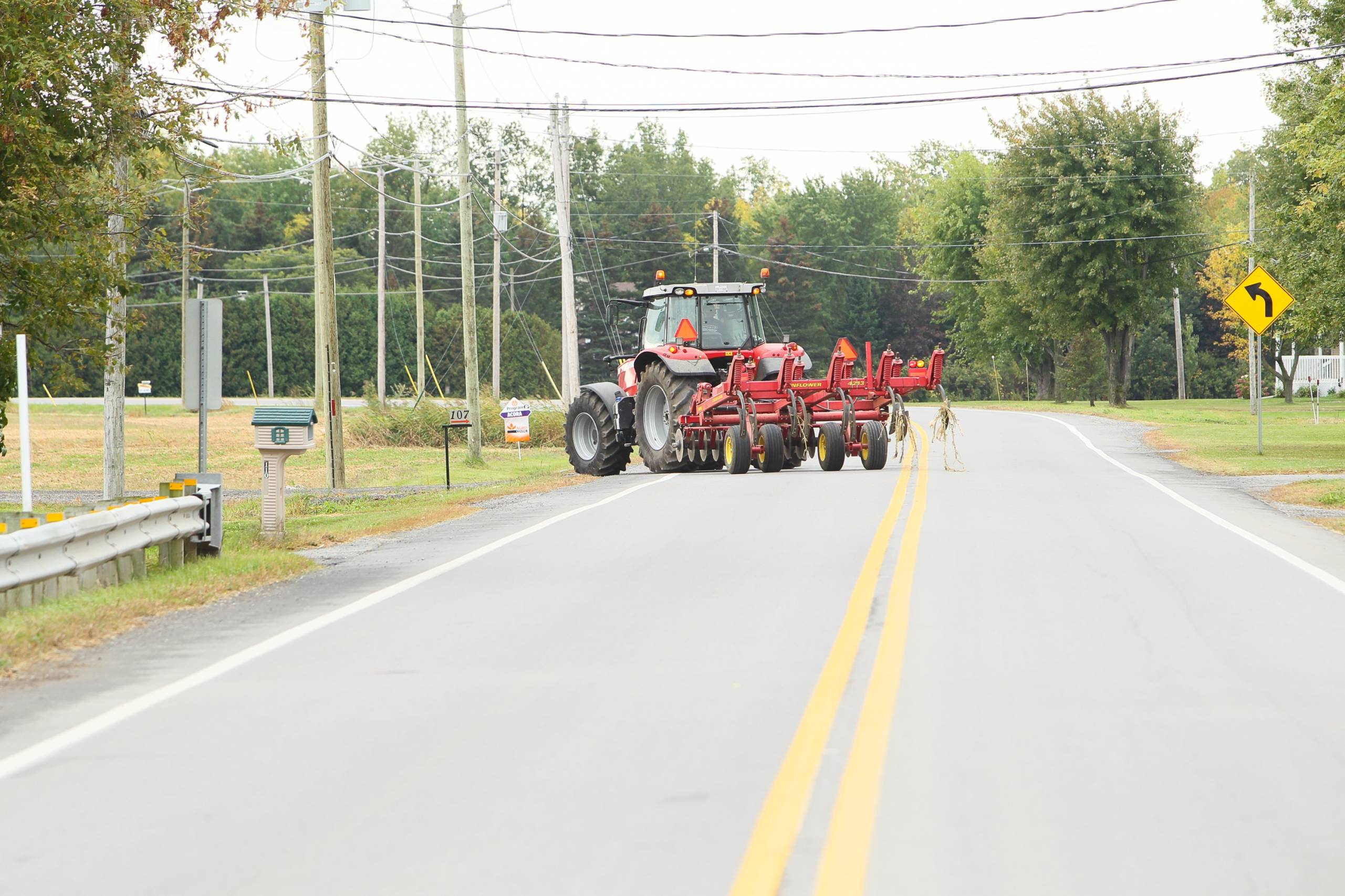 Appel à la vigilance sur les routes en milieu agricole