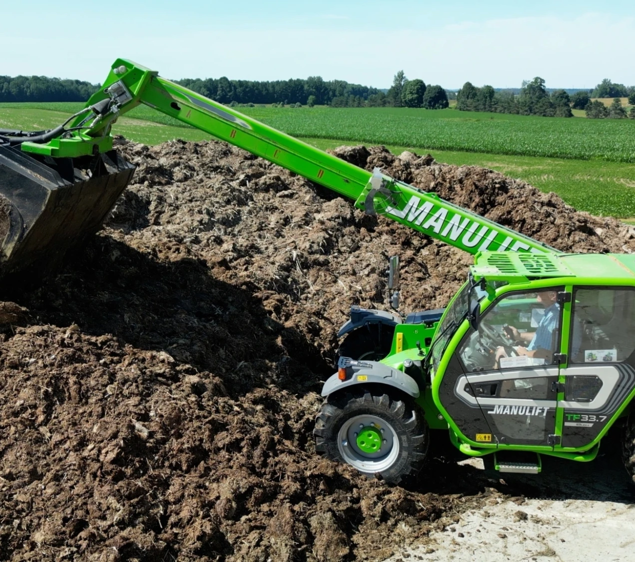 BBF 337 STILL MANURE 04
