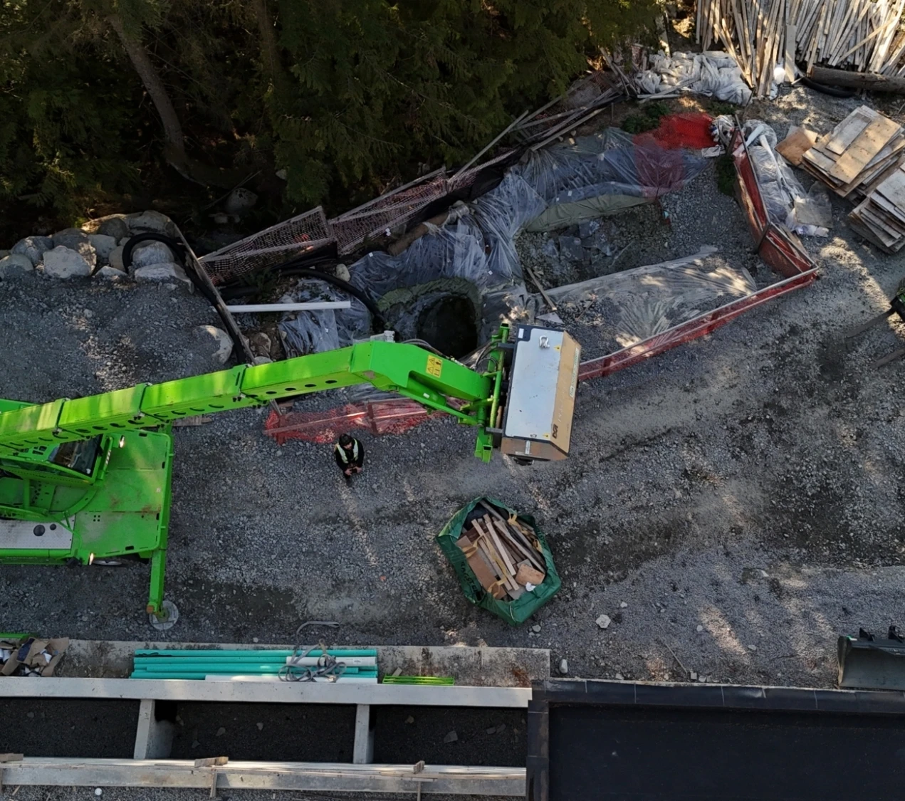 VERSA R5030 P276 GARBAGE WINCH TOPSHOT 01