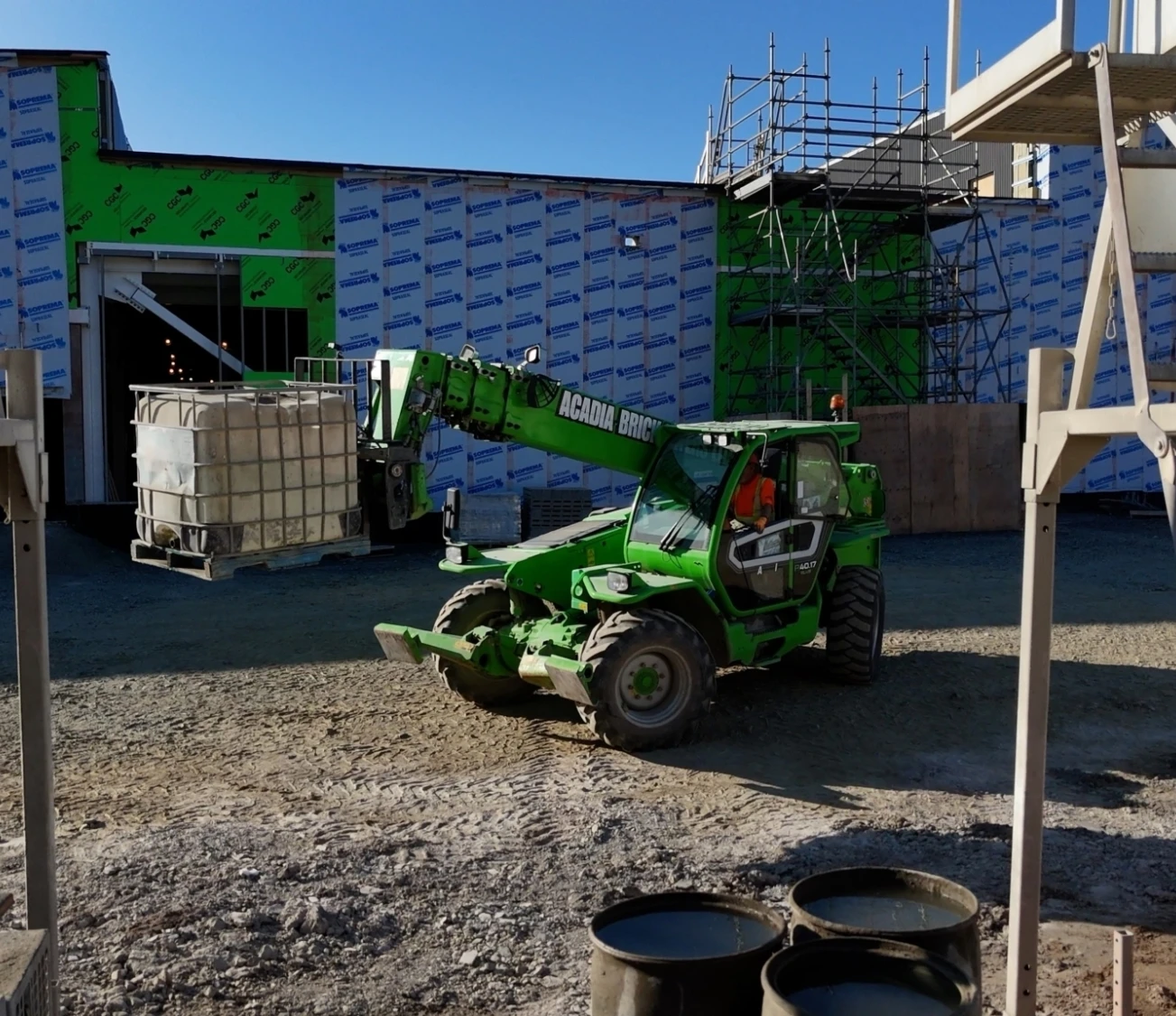 ACADIAB P4017 FORKS WATERCRATE STILL 11